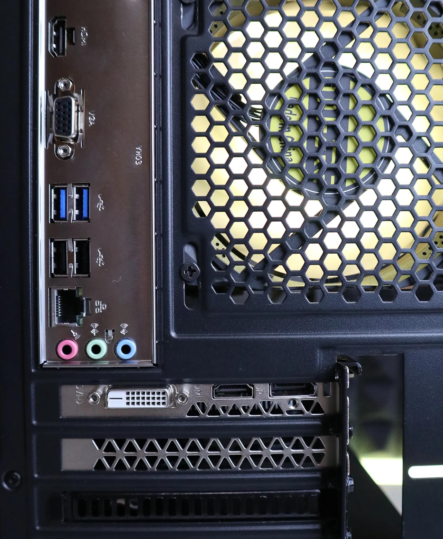 Bolt | Ryzen 3 1200/RX 560XT 8GB Gaming PC