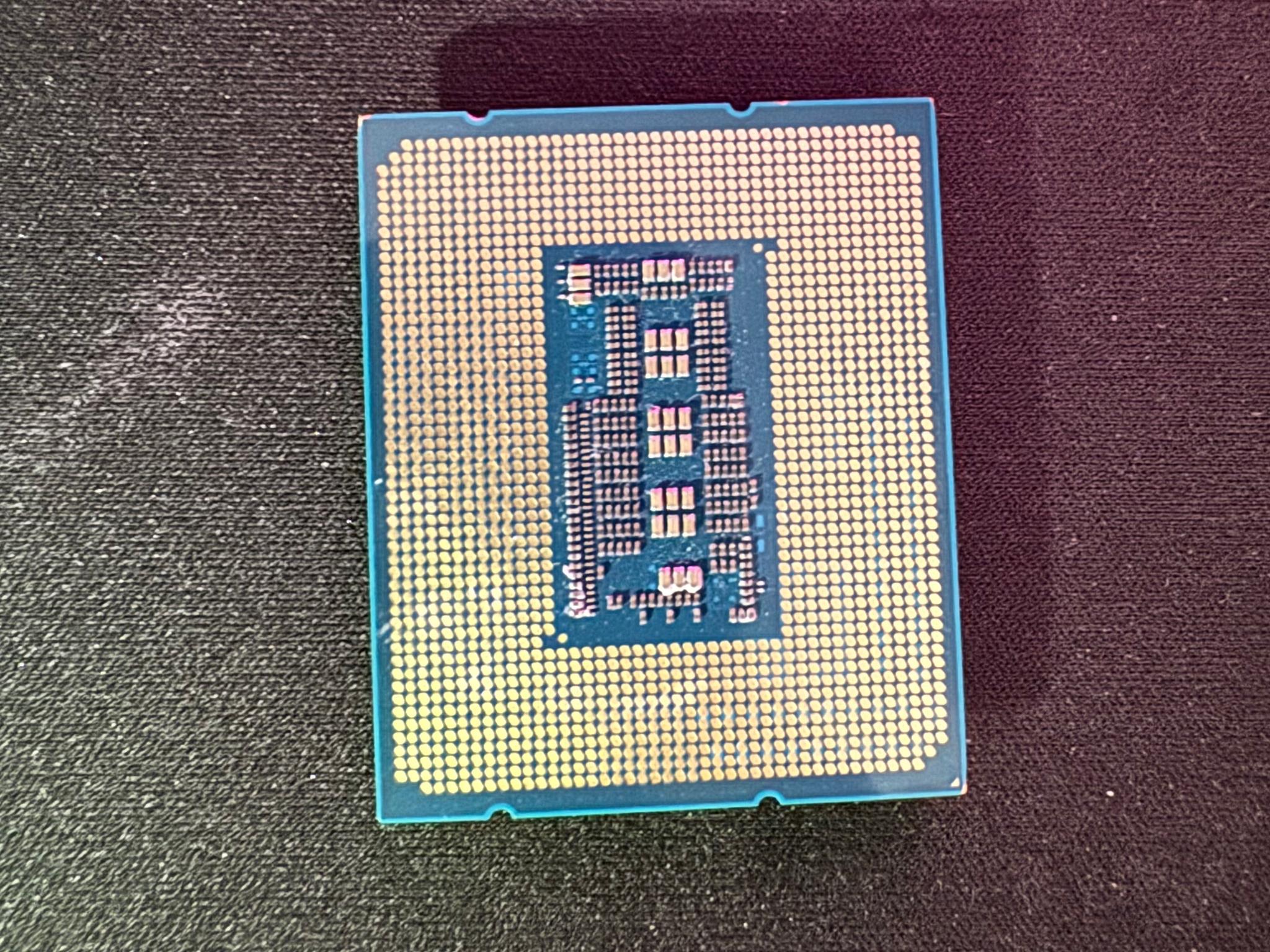 Intel Core i7-13700KF - Image 4