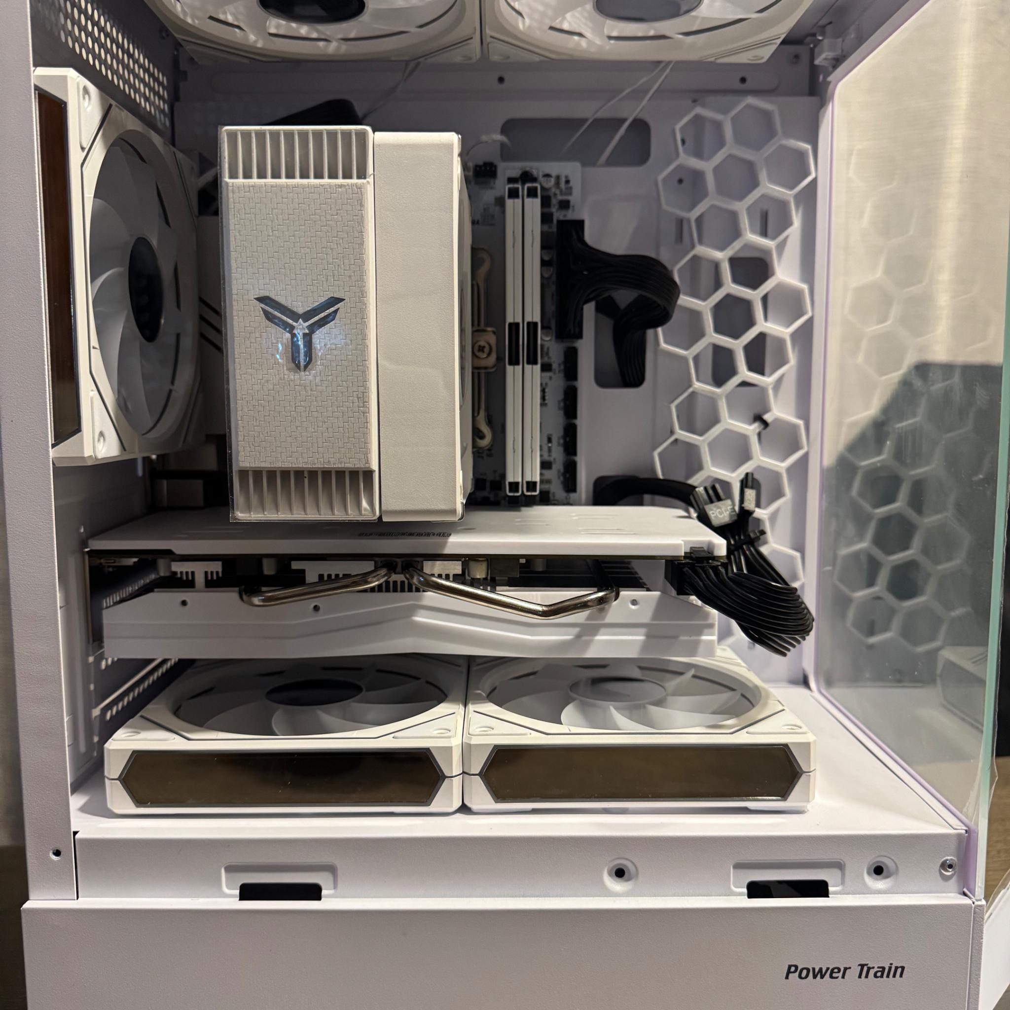Fire Tech labs: Cool flight gaming PC AMD 5 3600X/ Radeon 580 8gb/ 512gb SSD/ 16GB DDR 4 3200