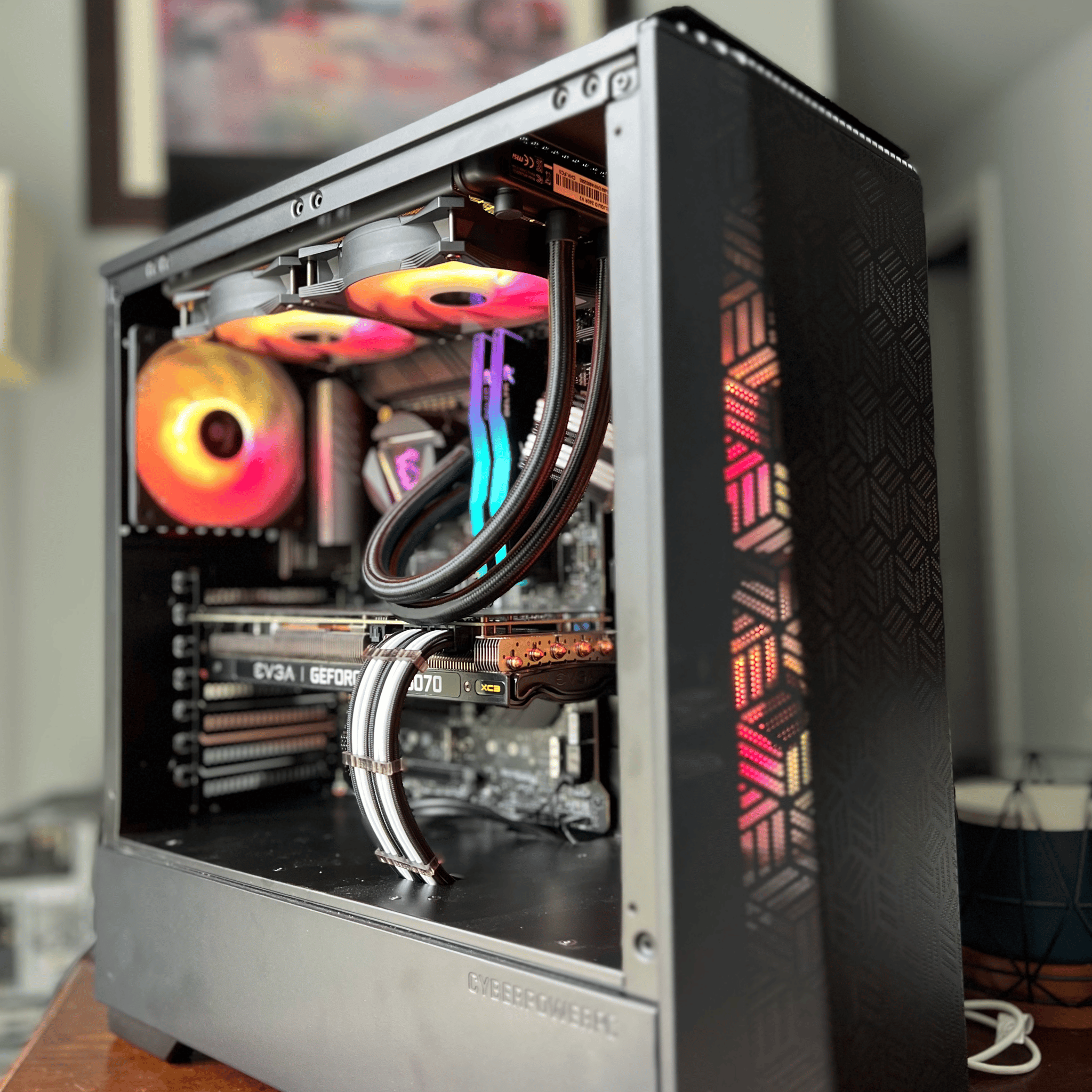 Intel Core i5-12600k & EVGA RTX 3070 Gaming PC