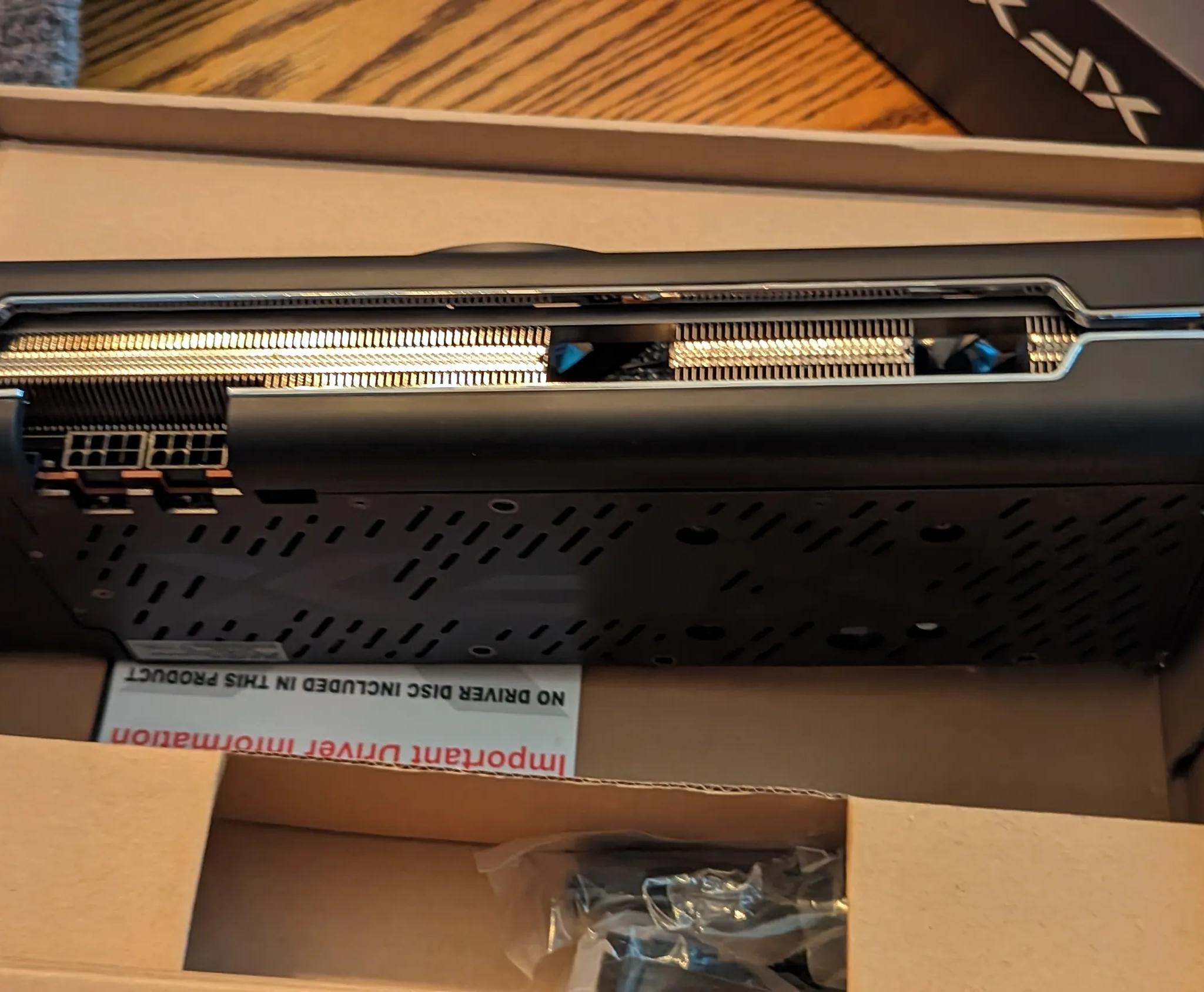 5700 xt Xfx Thicc 3