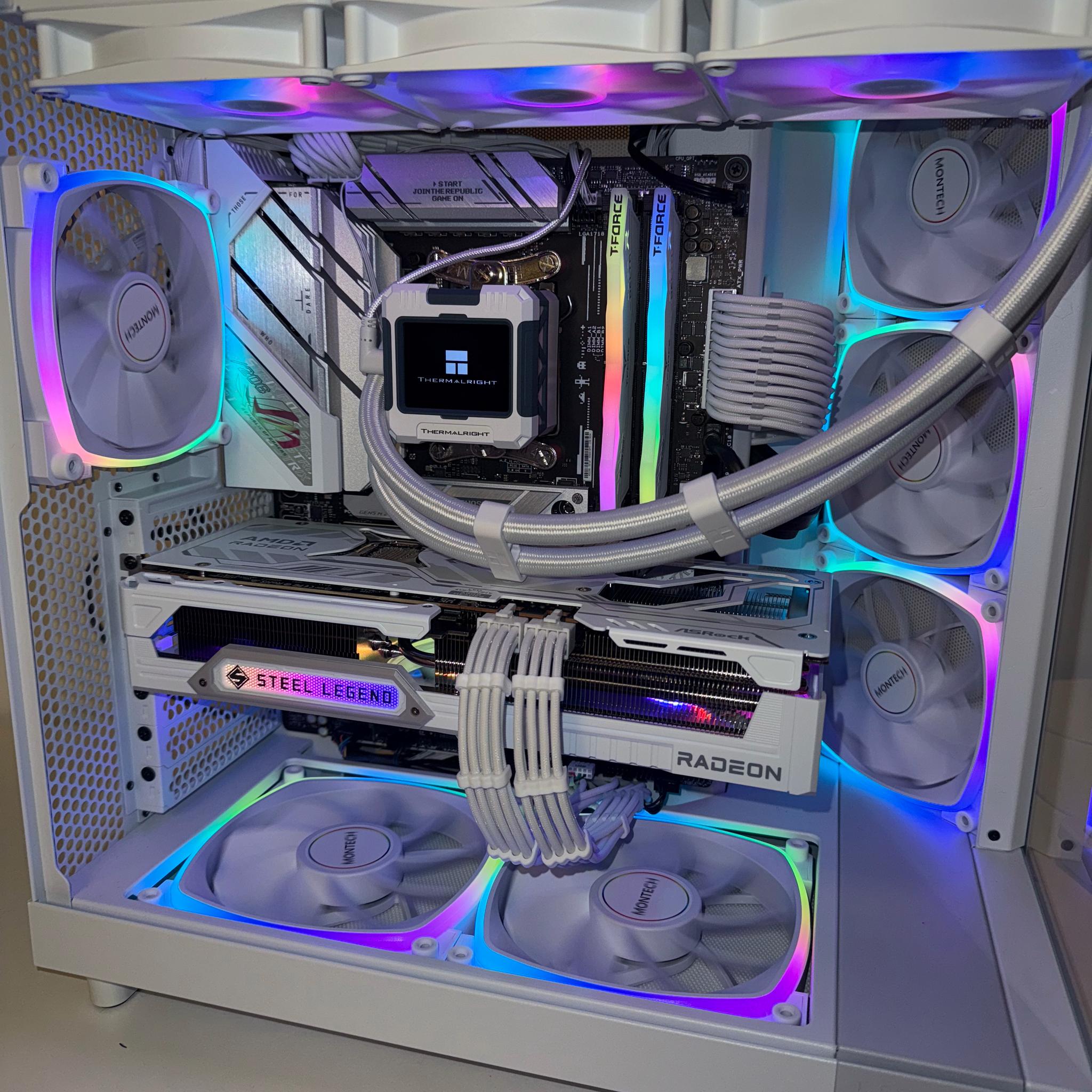 ❄️Snowed Out❄️ Ryzen 7 7800X3D+RX 9070 XT 16gb+32gb DDR5