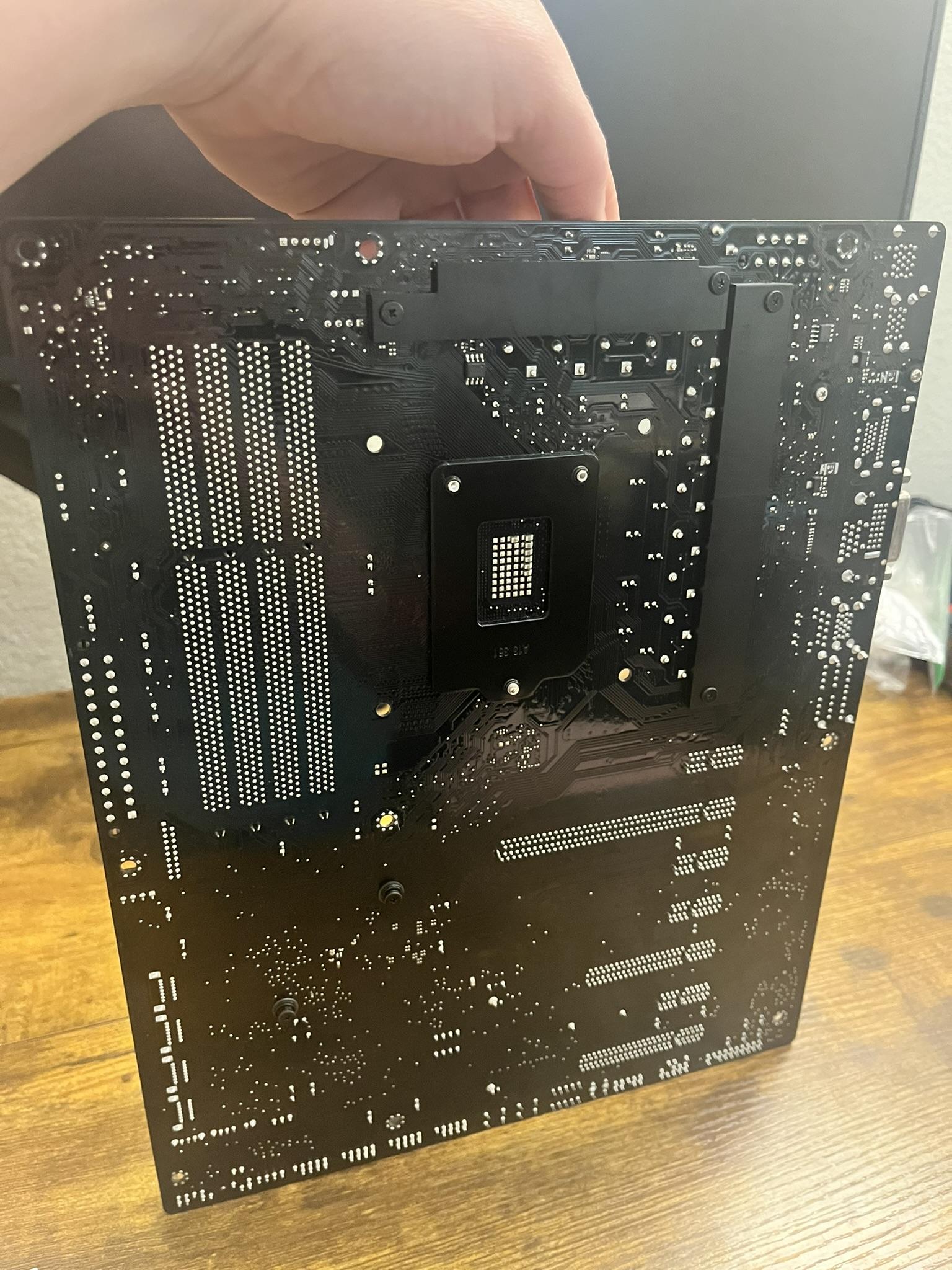 ASUS Z87 Pro (Intel LGA 1150) ATX motherboard