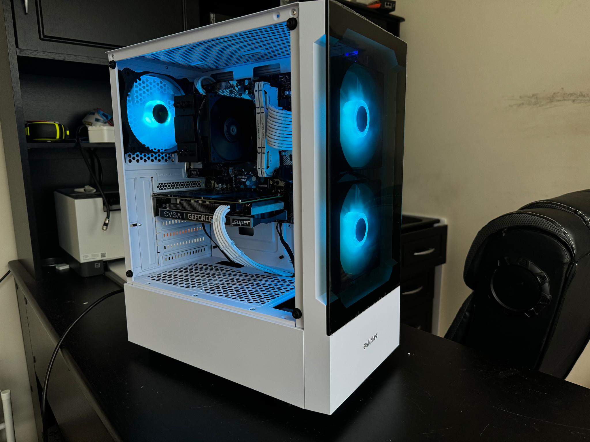 ❄️Ryzen 7 2700x Gtx 1660 Super Gaming Computer❄️