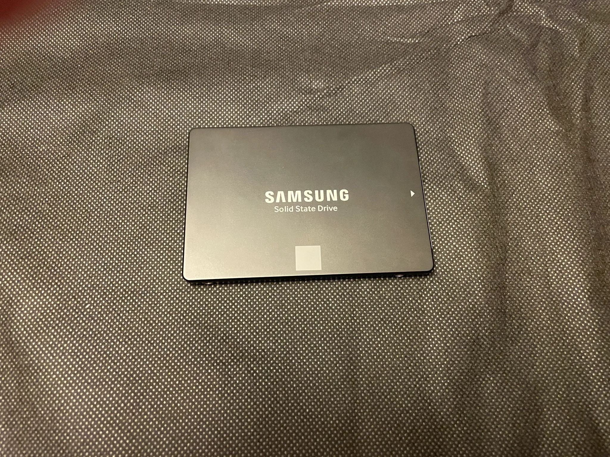 Samsung 1TB 860 EVO SATA III 2.5" Internal SSD ( See Seller Notes )