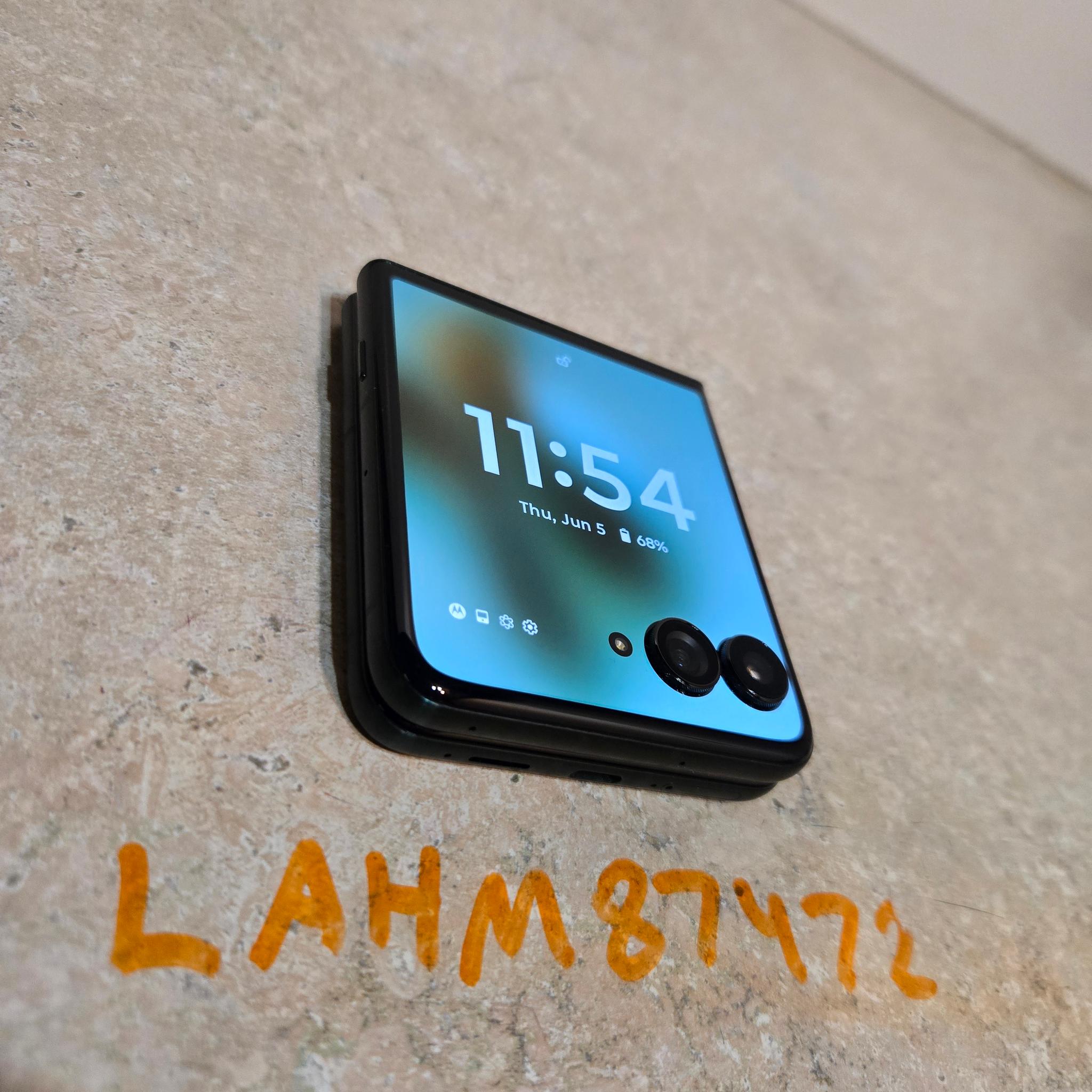 Motorola Razr Ultra - 2025 - Unlocked - 512GB