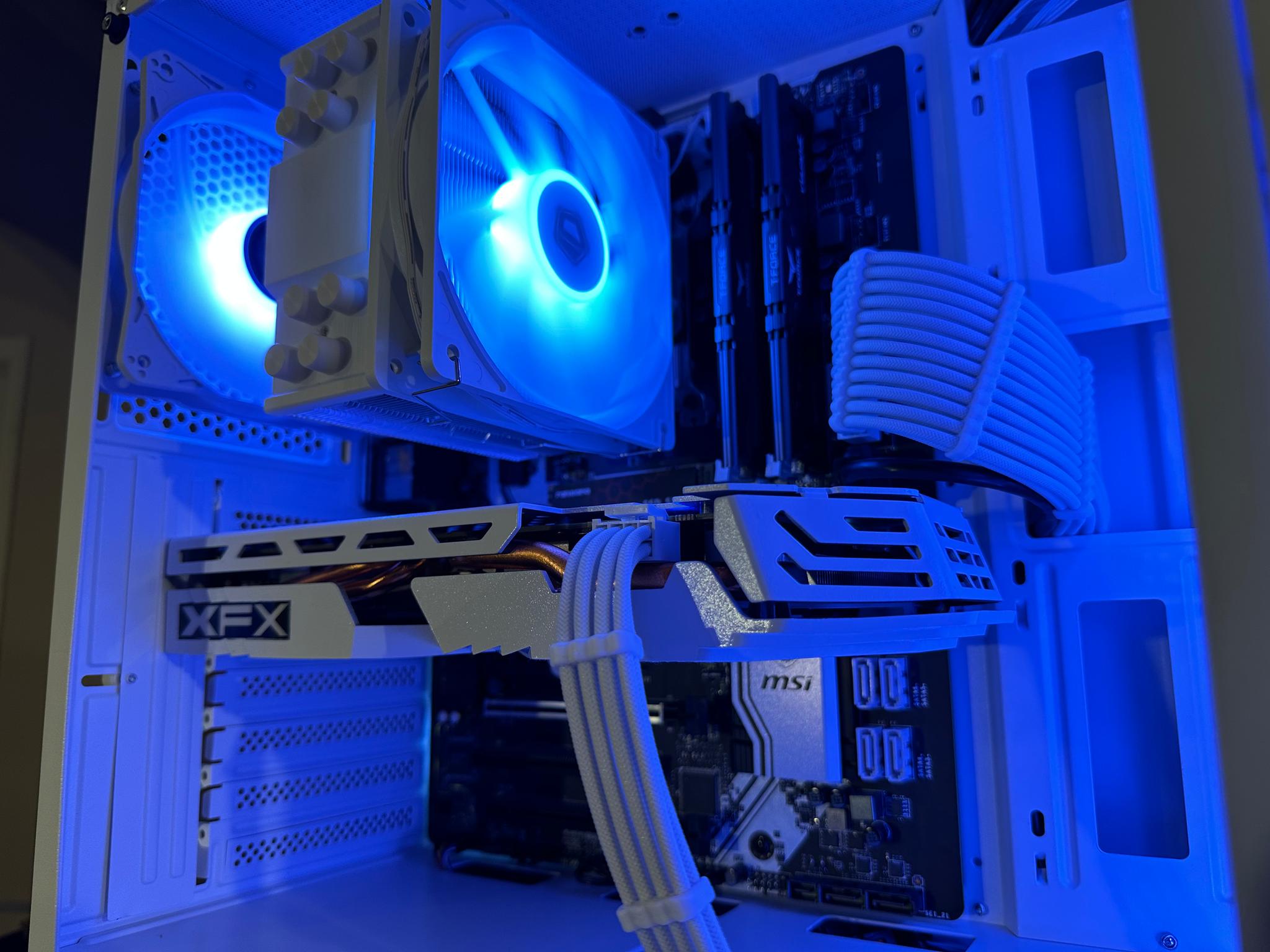 RGB Gaming PC Intel i5-6600k / RX 580 8gb / 16gb Ram