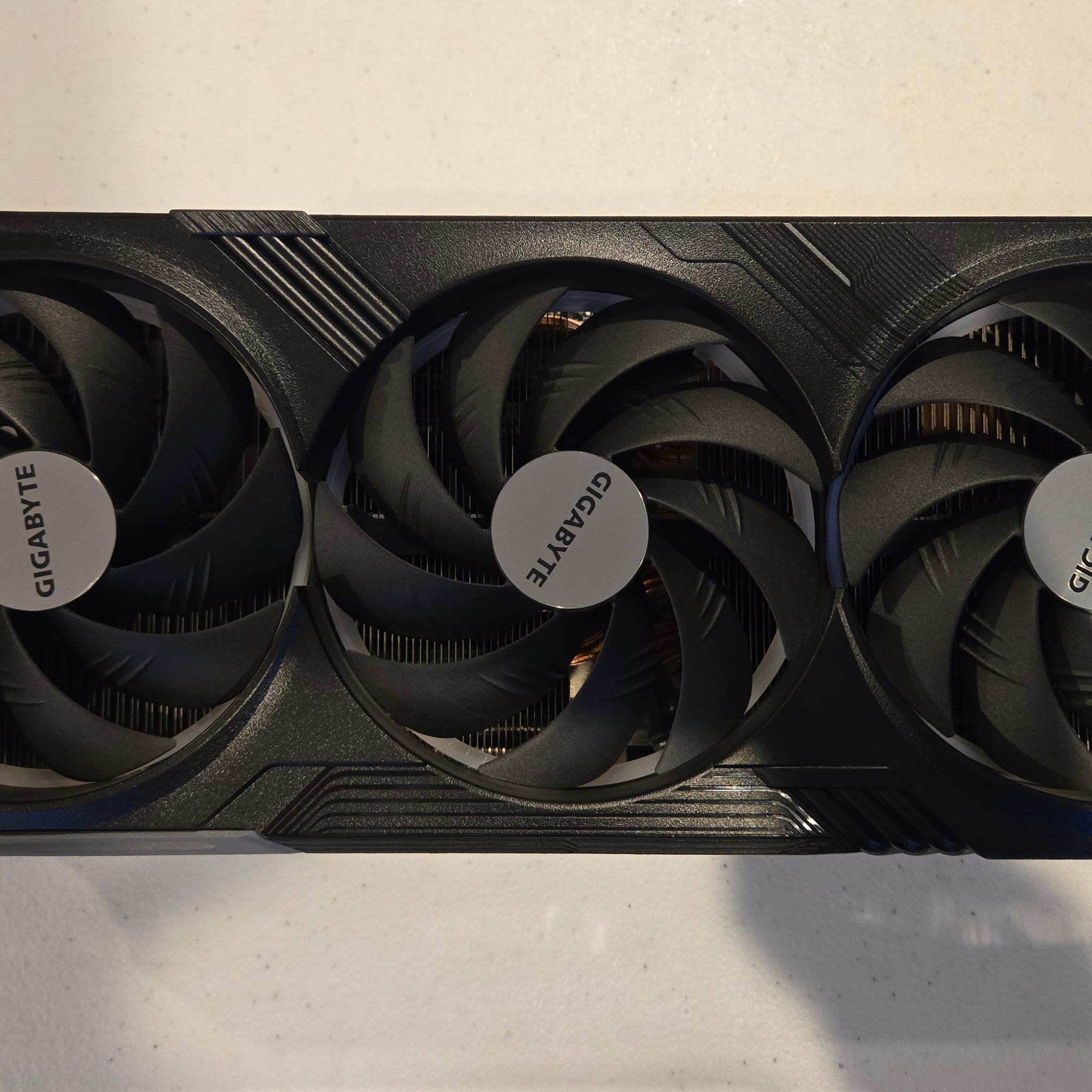 NVIDIA GIGABYTE RTX 4090 Gaming OC Graphics Card