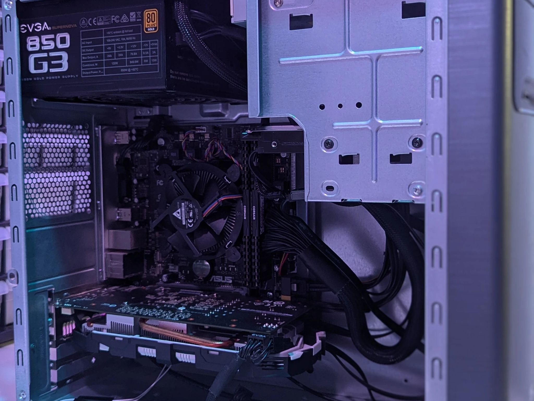 ASUS M32CD Series | Intel i5 6400 | MSI GTX GeForce 1060 | 16GB DDR4 Corsair | 1TB HDD & 240GB SSD