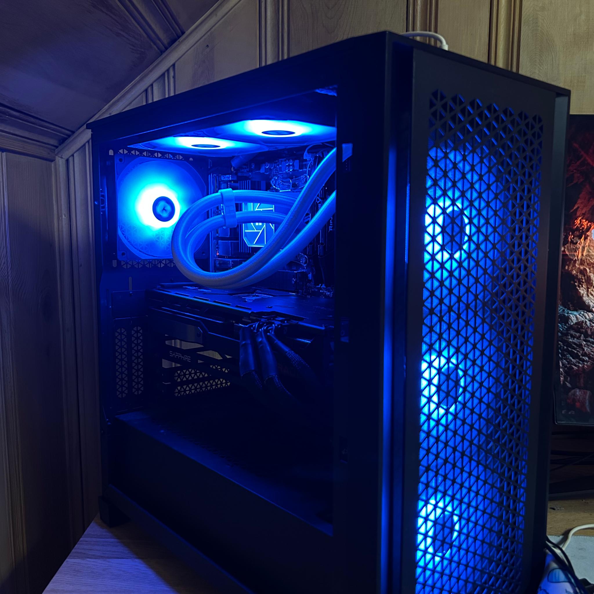 RX 7900 XT Gaming PC - Ryzen 7 5700X3D, 1TB NVMe SSD, 16GB DDR4 3600MHZ CL16