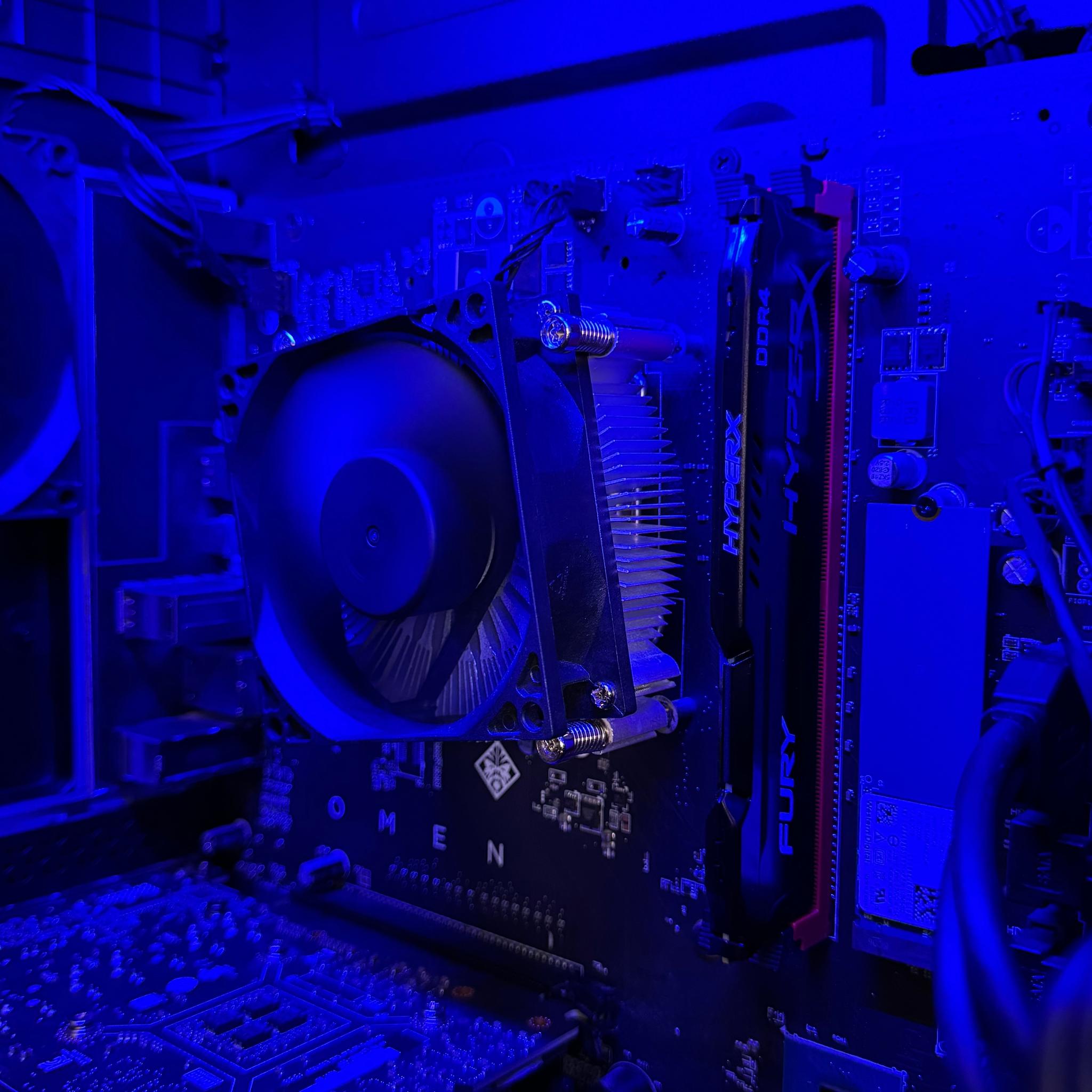 GTX 1660 Ti, i7-9700, 16GB RAM, 256GB SSD + 1TB HDD, Wi-Fi Gaming PC