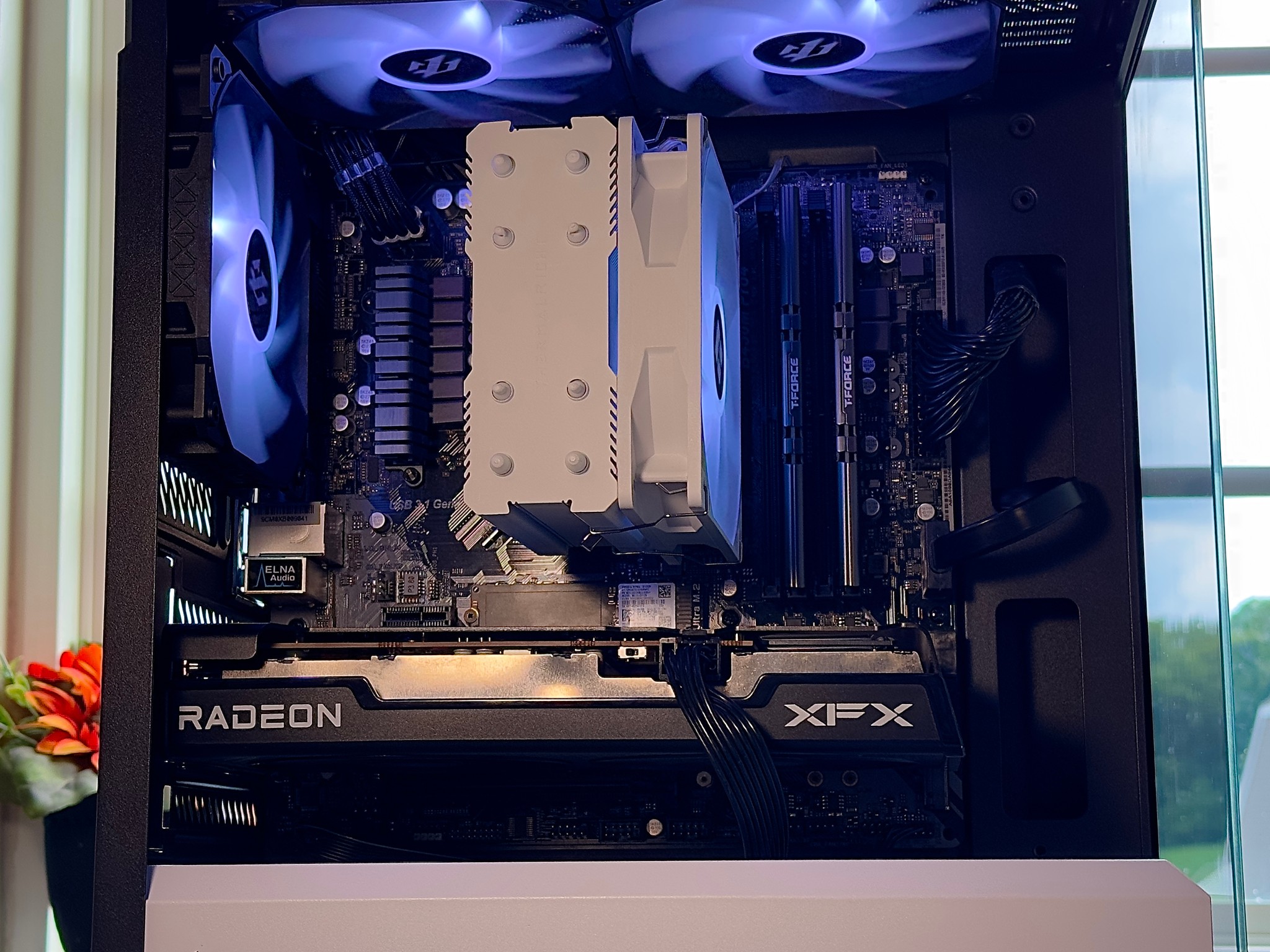 🤍🖤Custom Gaming PC🖤🤍 | RX 6600 | Ryzen 5 5600x | 16GB (3200hz) | WiFi | Windows 11