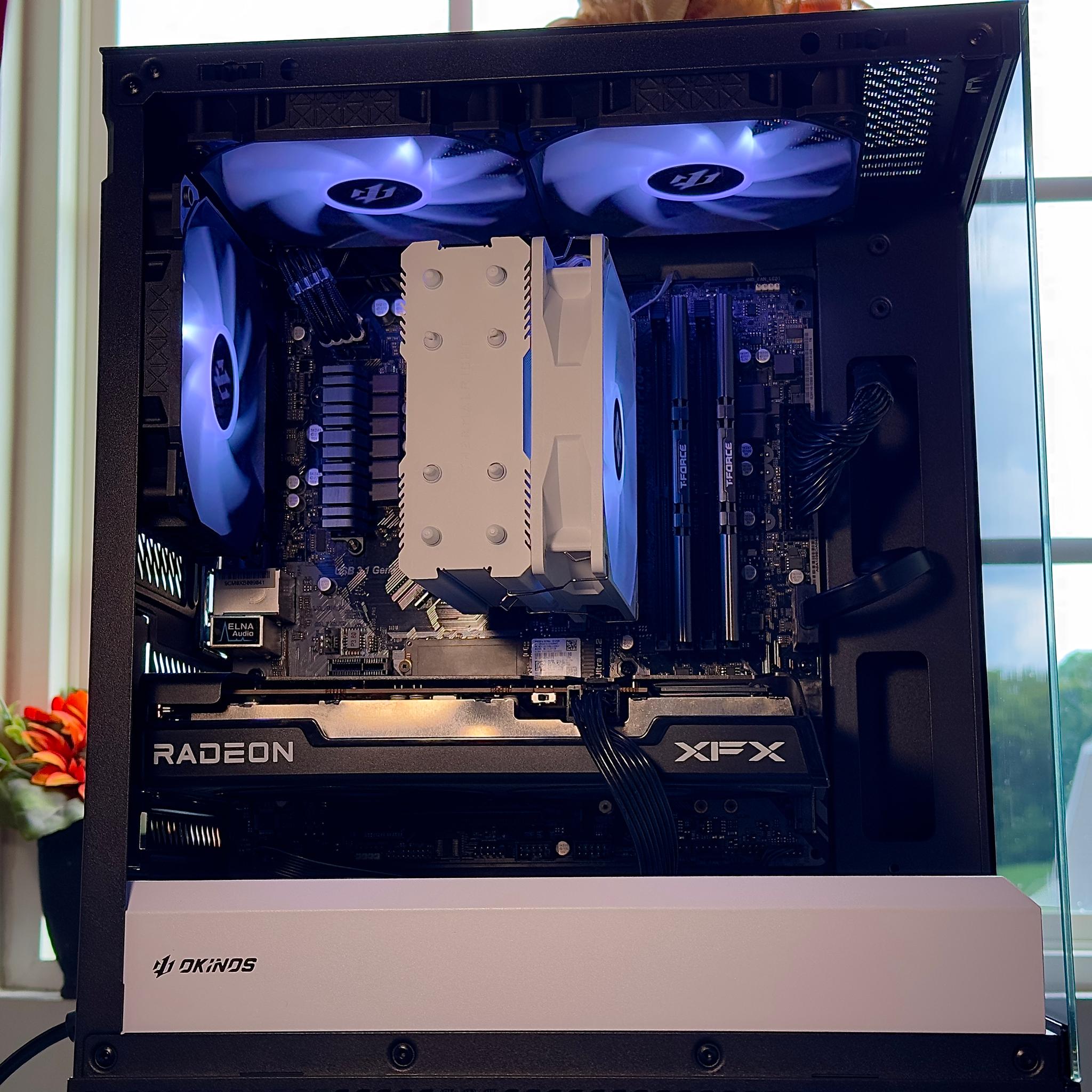 🤍🖤Custom Gaming PC🖤🤍 | RX 6600 | Ryzen 5 5600x | 16GB (3200hz) | WiFi | Windows 11