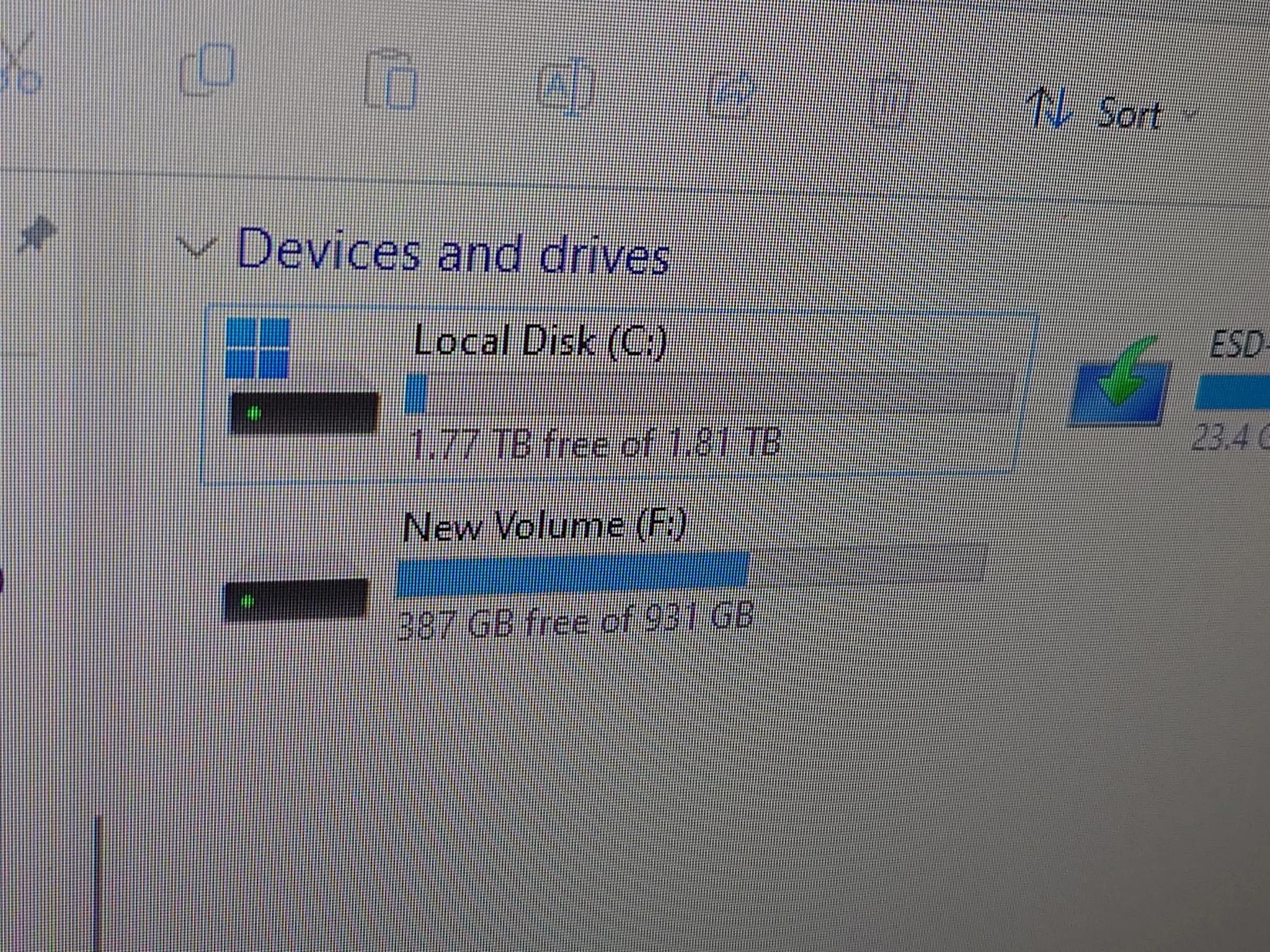 3060 12GB/ I7 8700/32GB RAM RGB/2TBnvme/WIFI ITX