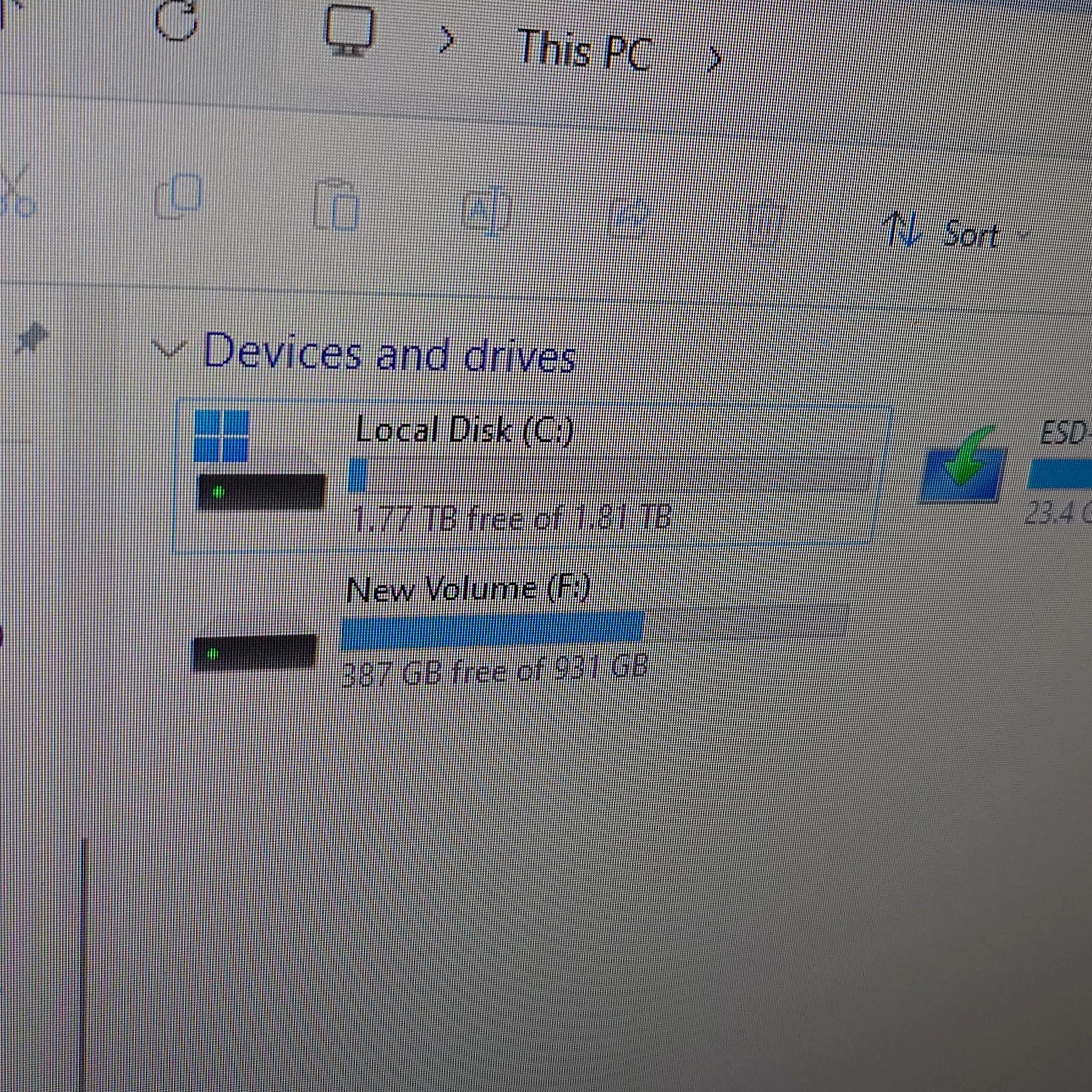 3060 12GB/ I7 8700/32GB RAM RGB/2TBnvme/WIFI ITX