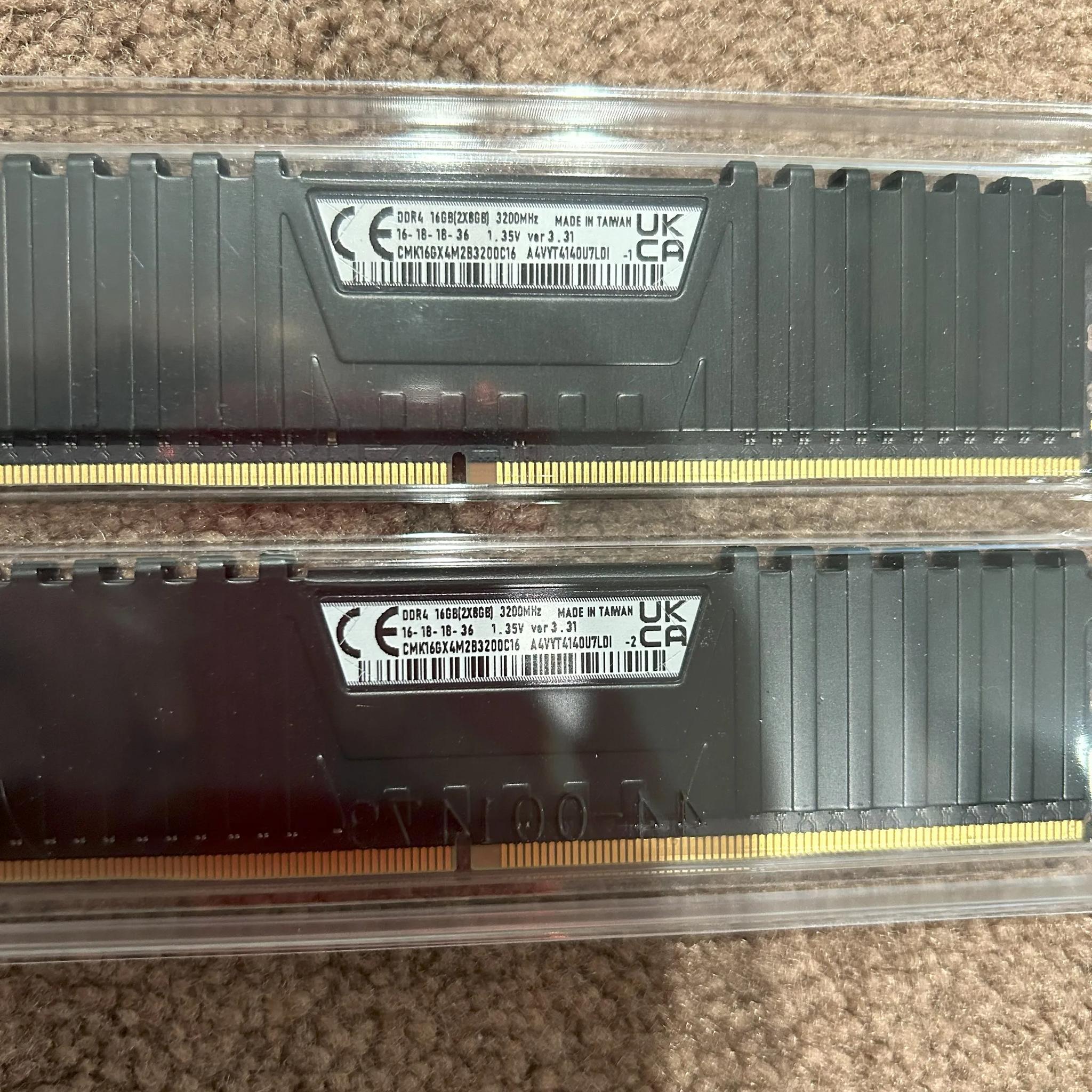 Corsair vengance 16gb DDR4