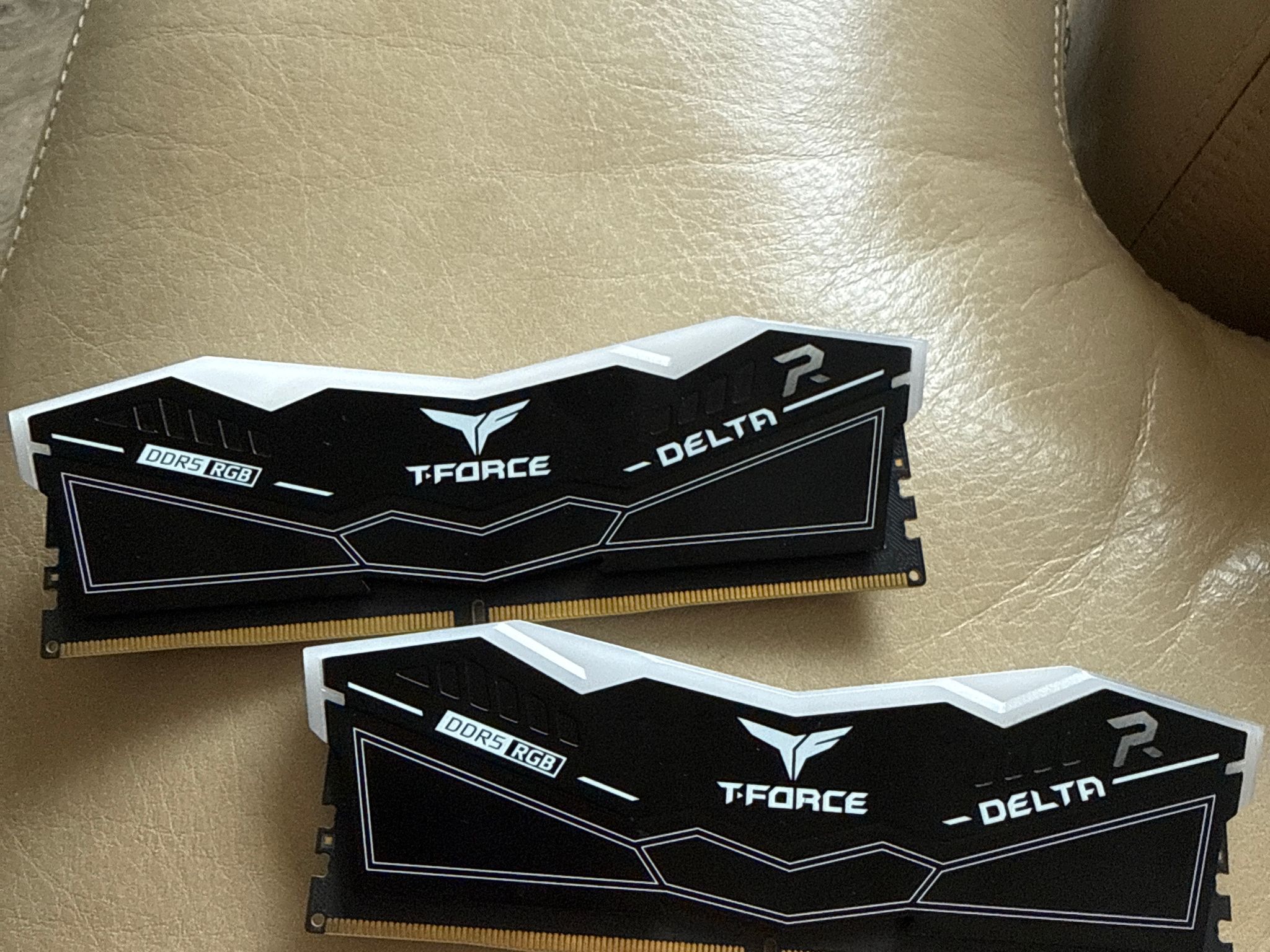 32GB delta DDR5 RAM 6400MTs