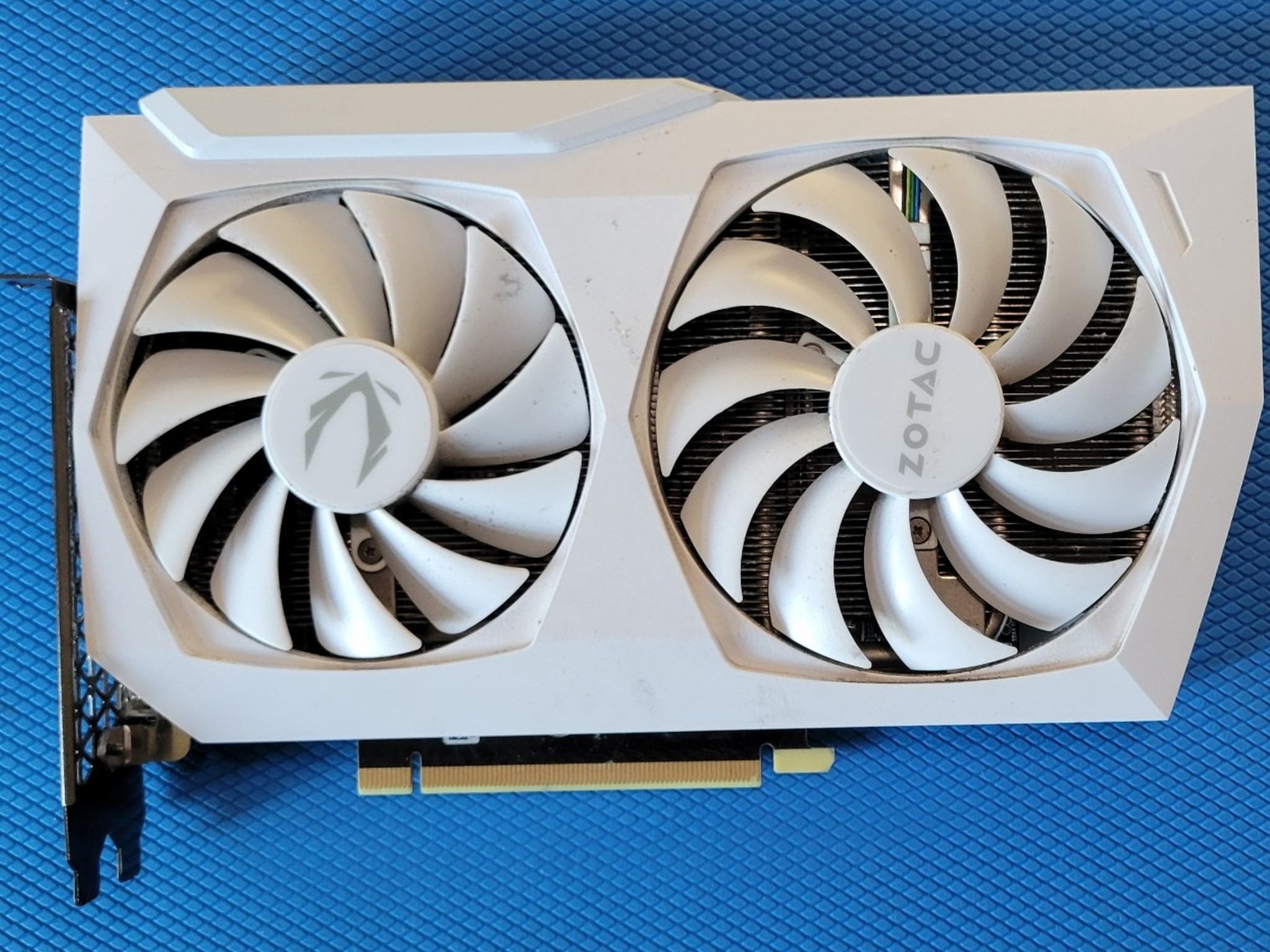 Zotac RTX 3060Ti AMP White Edition Graphics Card