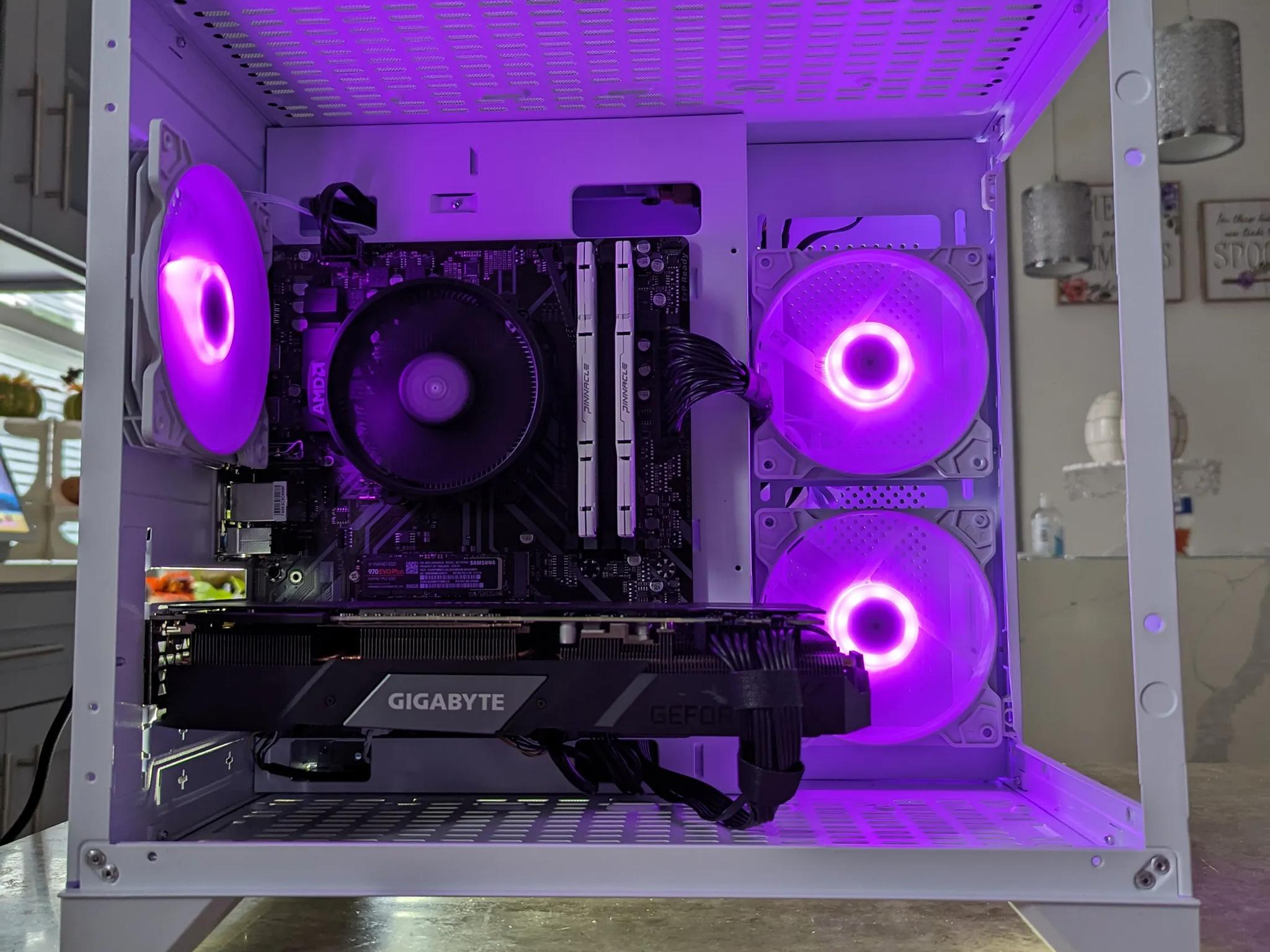 RTX 2070 Super, Ryzen 5 5600x Mid Level RGB Gaming PC (WHITE)