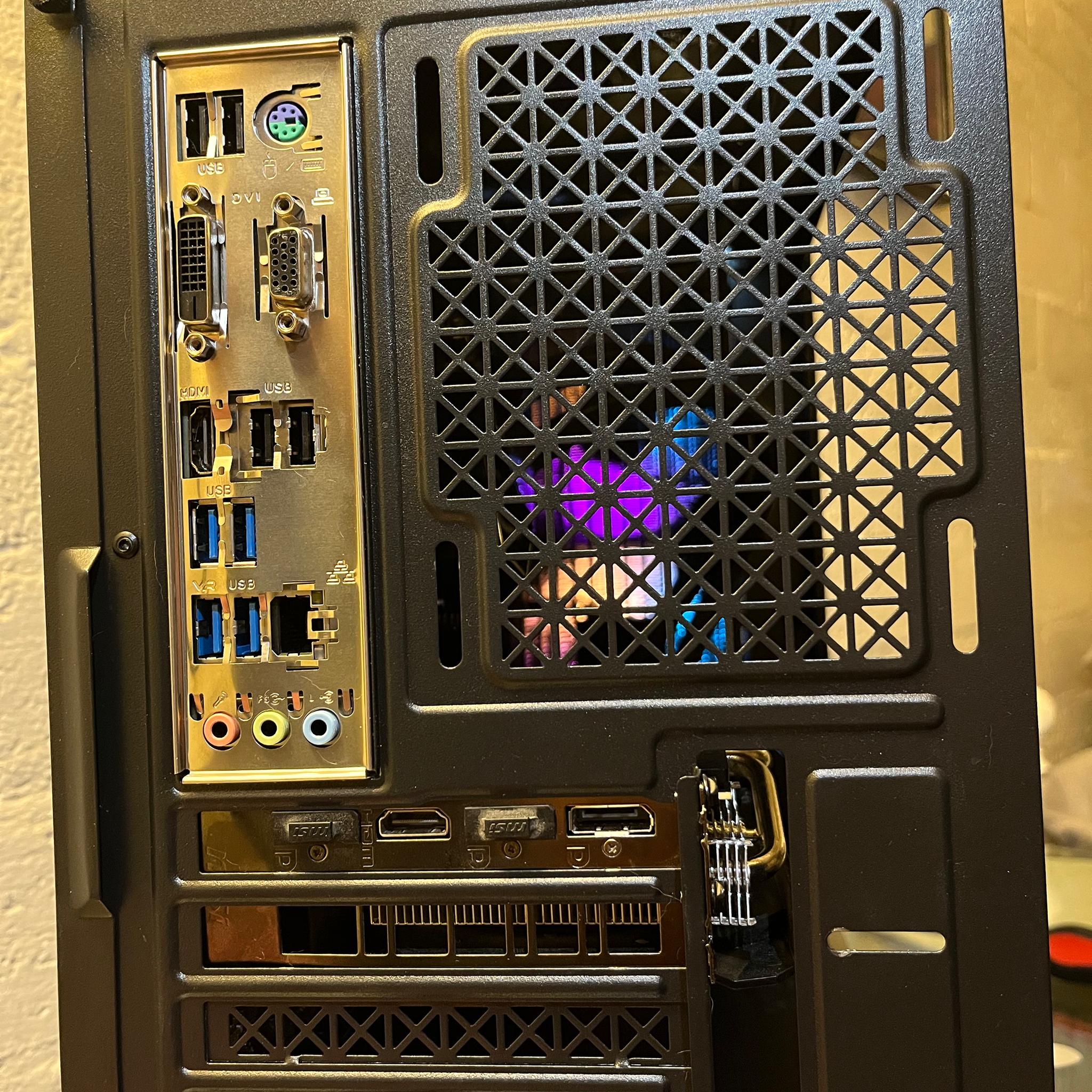 NEW/USED RYZEN 3800X CUSTOM PC