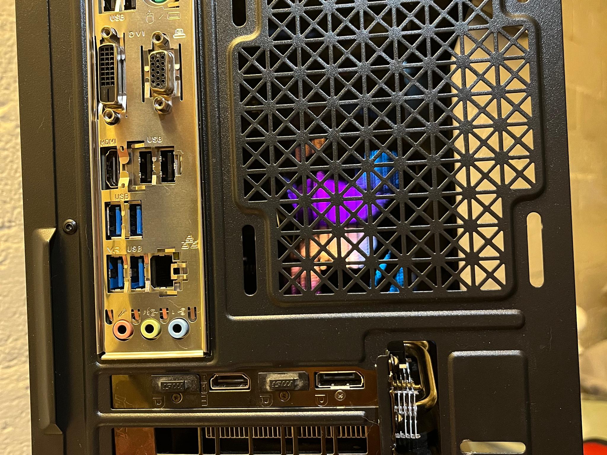 NEW/USED RYZEN 3800X CUSTOM PC