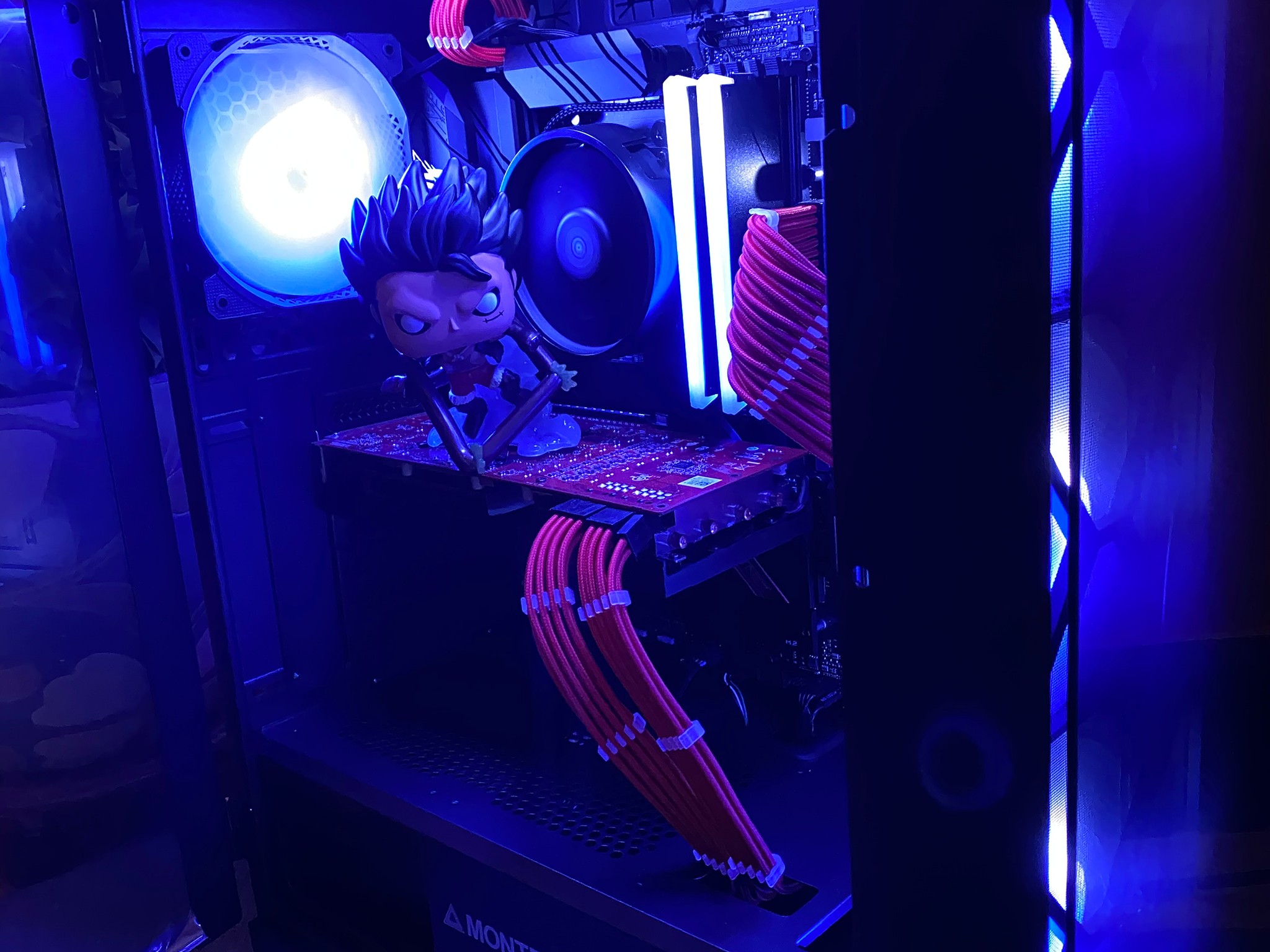 (Gaming PC)Ryzen 5| RX 5700XT|  32GB (2x16GB)DDR4 RAM| RoGStrix B450-F| 1TB NVMe SSD| Windows 11 Pro