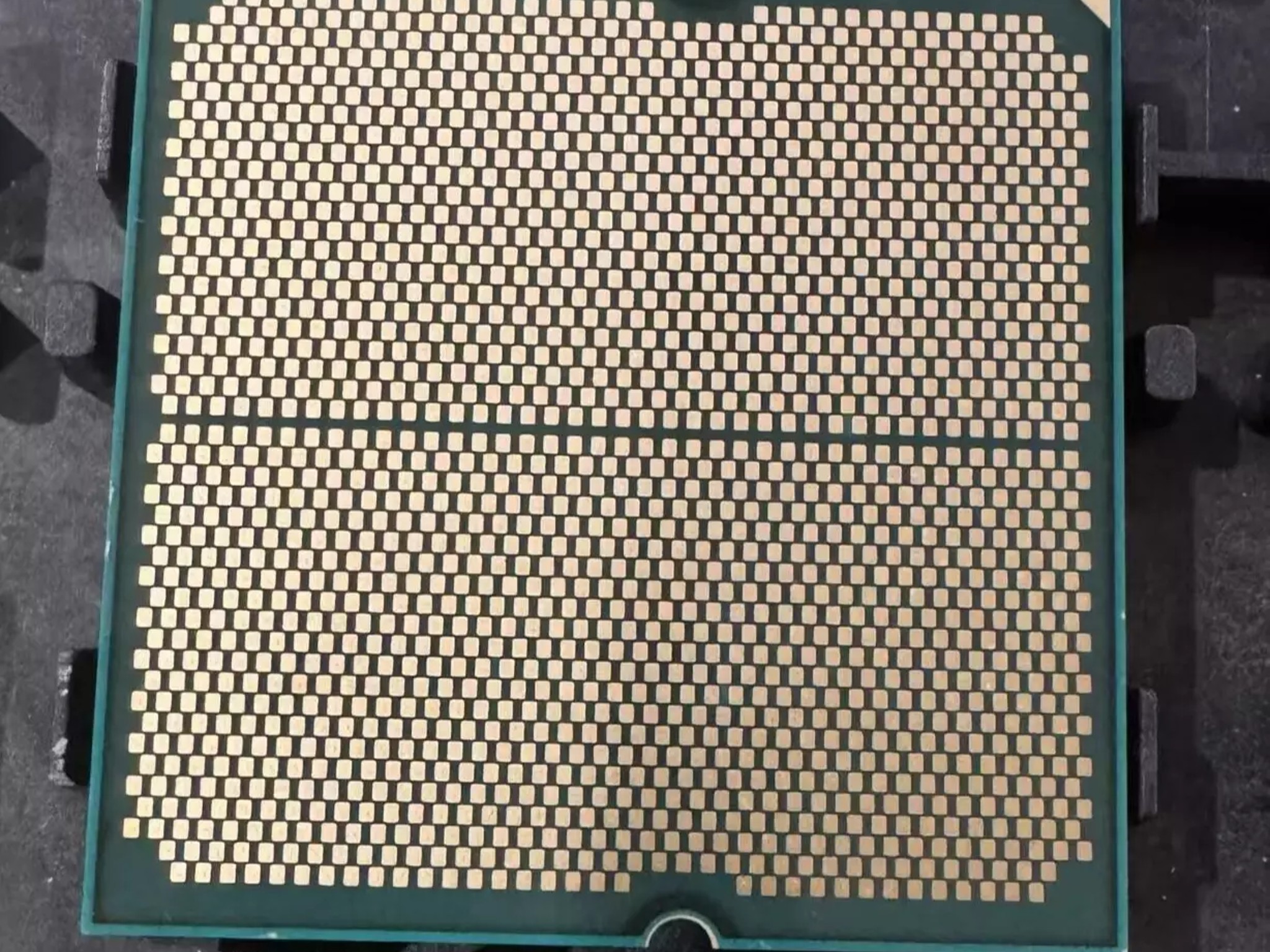 AMD Ryzen 7 7700 Processor (5.3 GHz, 8 Cores, Socket AM5)