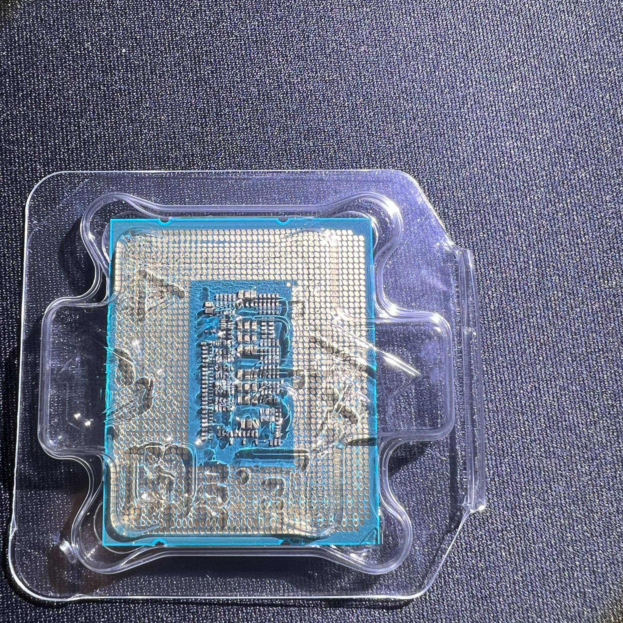 Intel Core i5-12600K