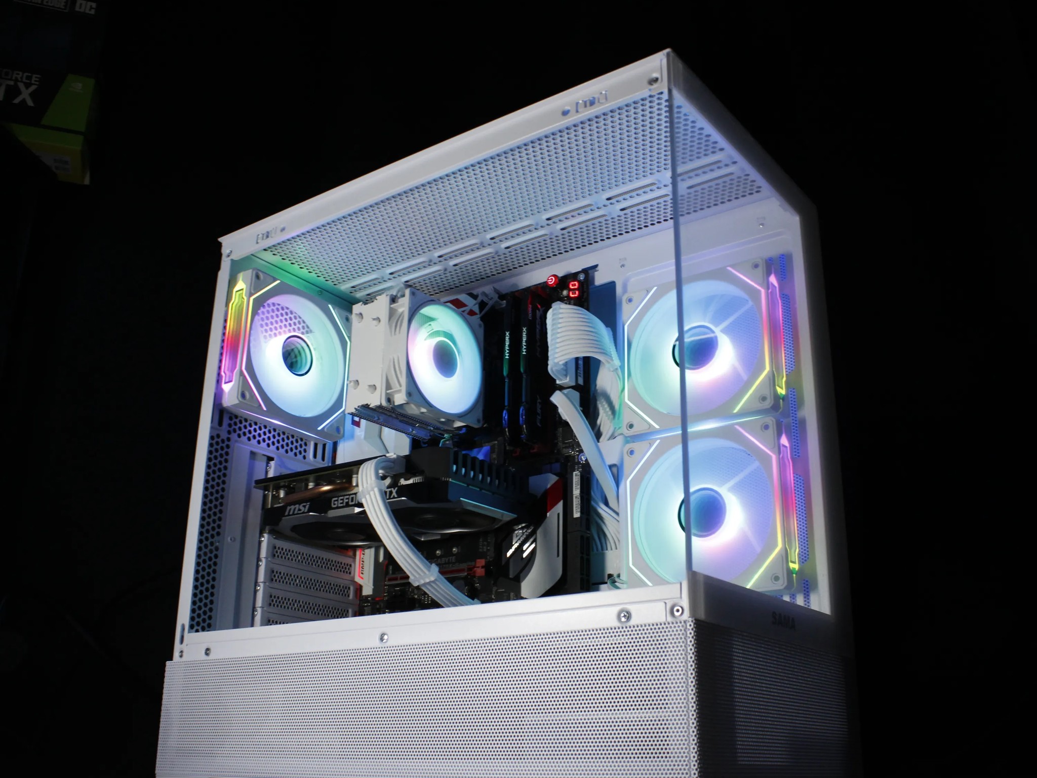 White Gaming PC [GTX 1660 Super][i7 7700K]