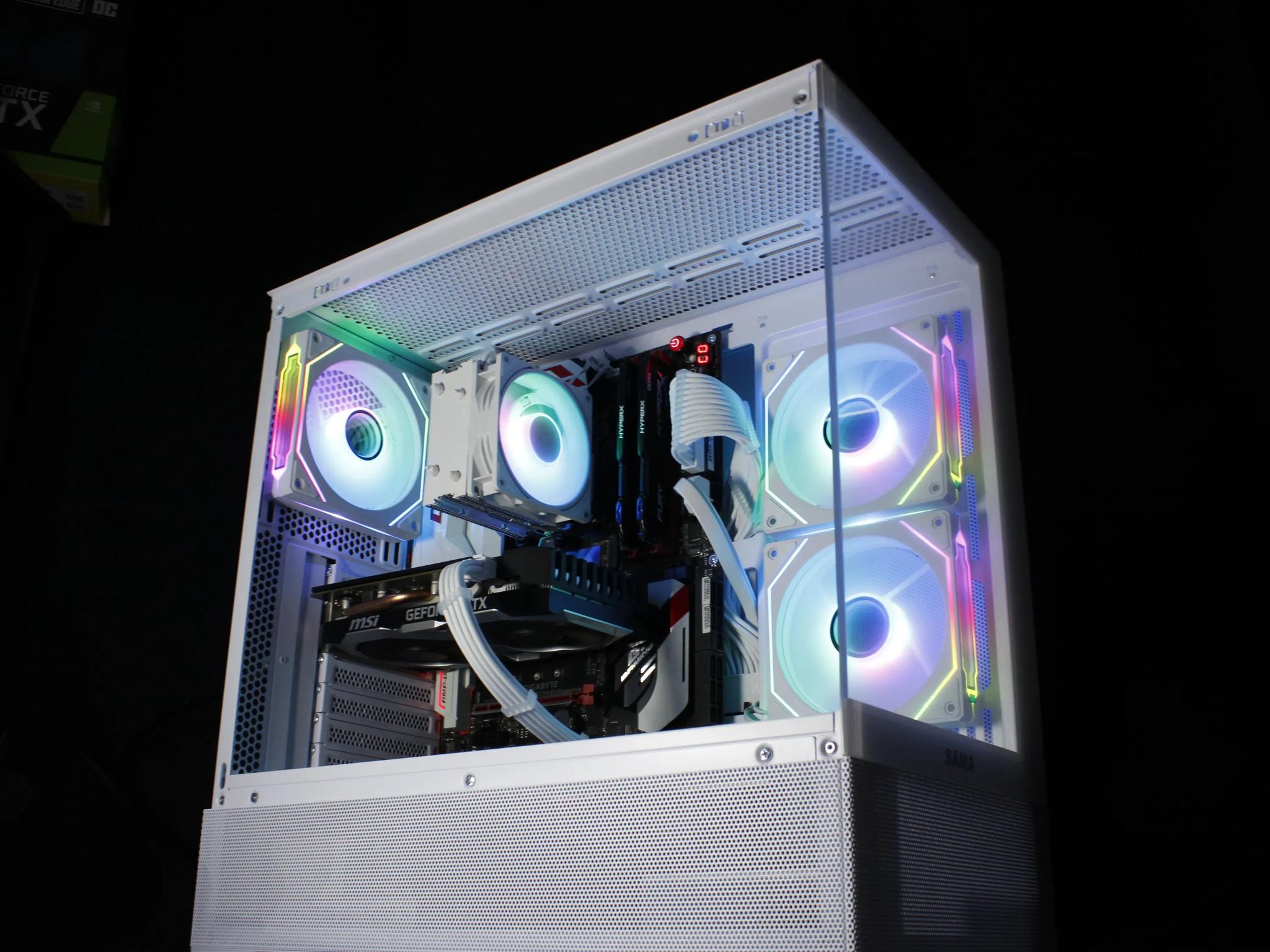 White Gaming PC [GTX 1660 Super][i7 7700K]