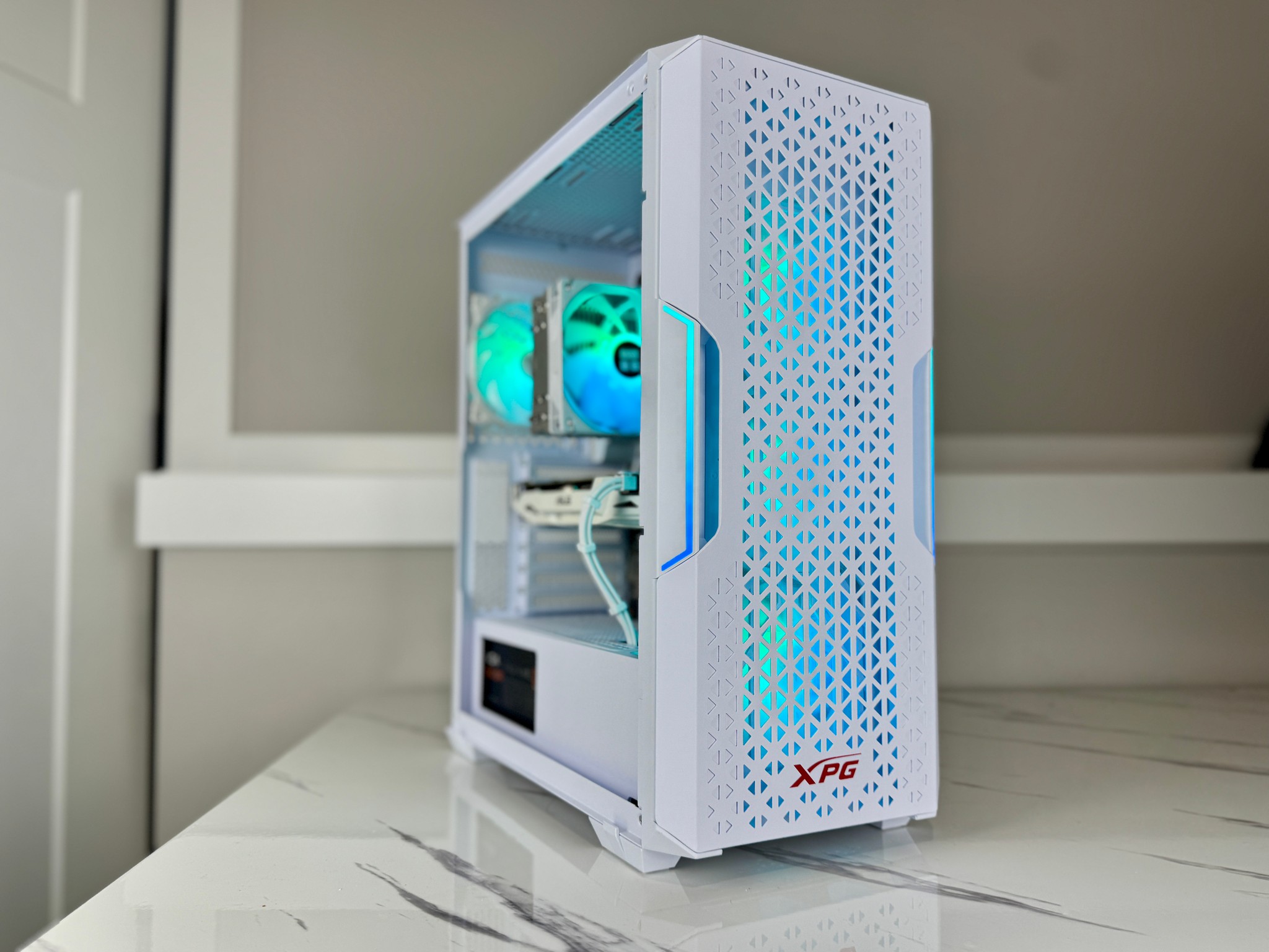White Budget Beast! Intel i5 GTX 1060, 16GB 1080P Gaming/Streaming PC