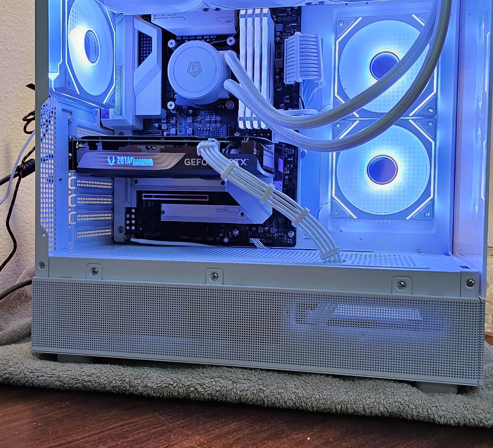 🌨SNOWSTORM🌨 RTX 4060 Ti | i9-10850K | 32GB DDR4 | GAMING PC | $1249