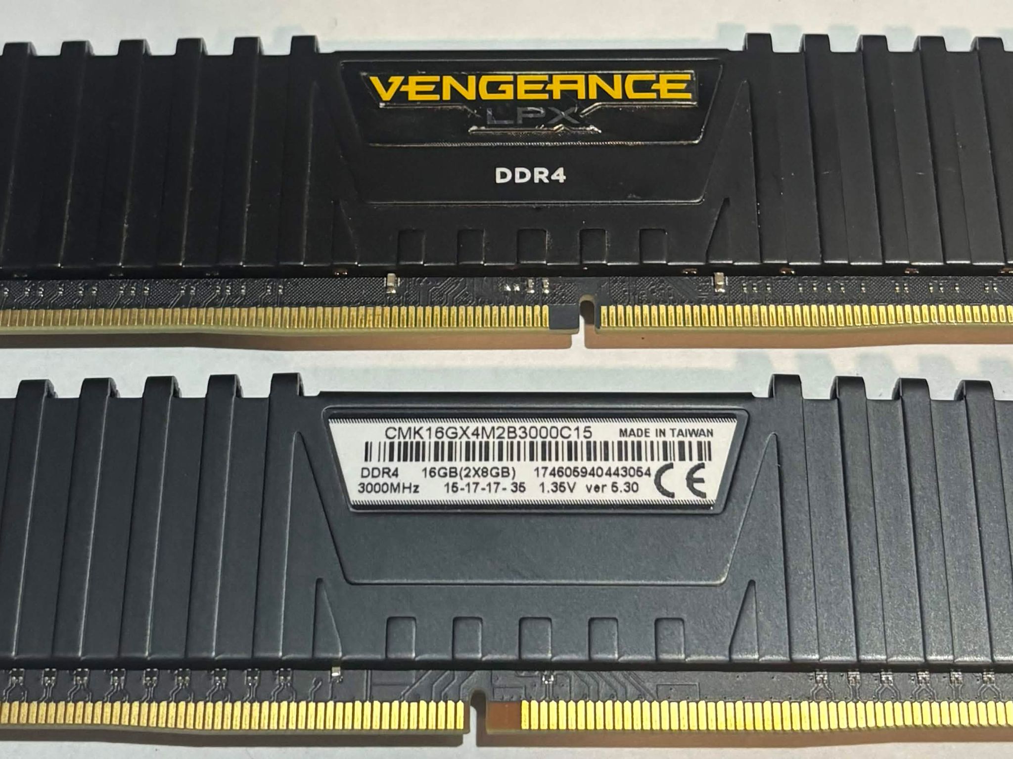 Corsair Vengeance LPX 16GB (2x8GB) DDR4 3000MHz CL15 Memory Kit | Tested Working