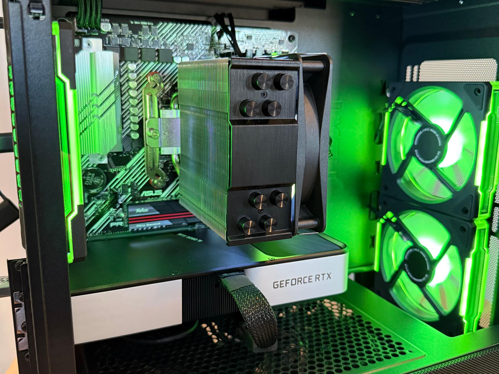 RTX 3060Ti Founders | Ryzen 5 5500 | 32Gb D4 | RGB