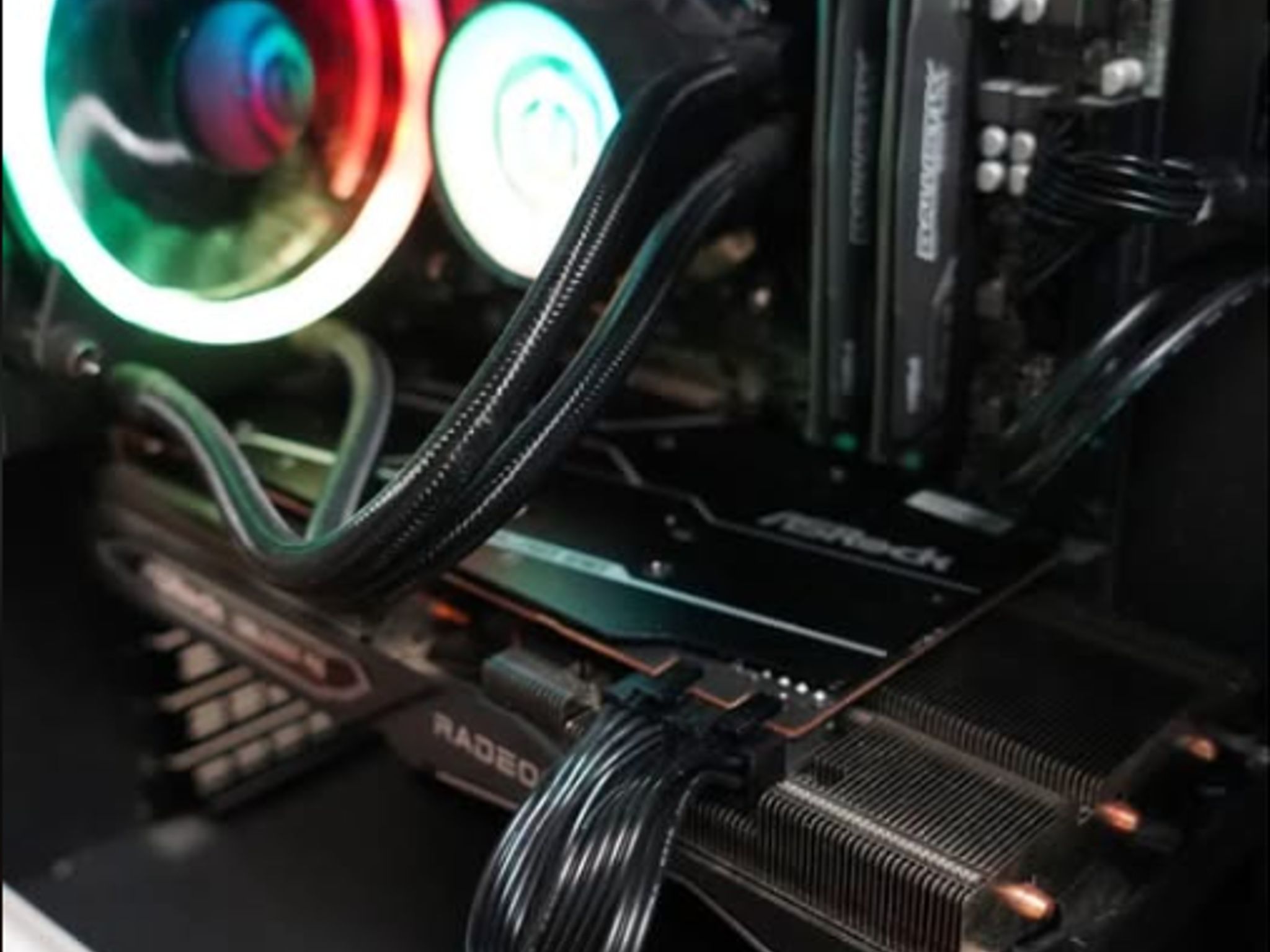 GAMING PC- RX 6700XT - RYZEN 7 3700X - 1TB M.2 SSD