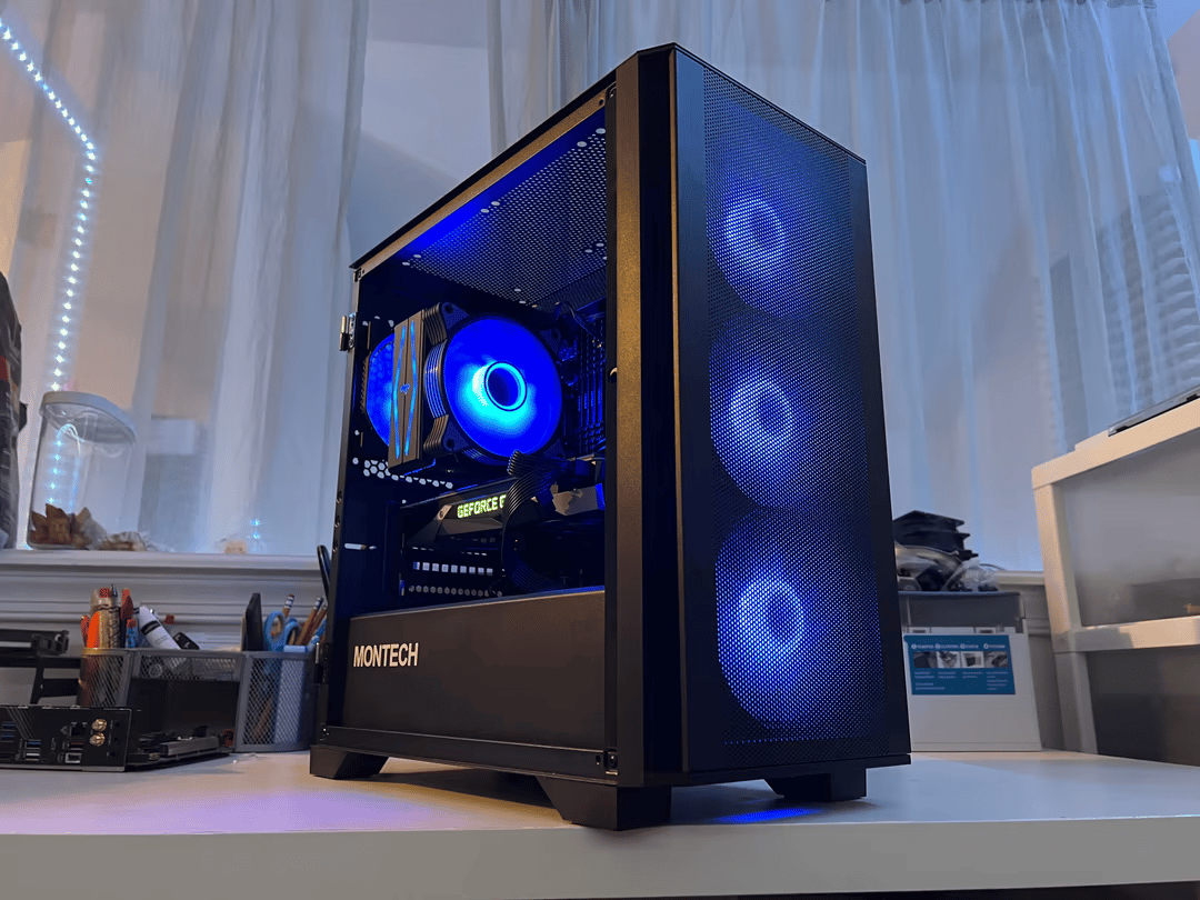 Monty/ I7 9700/ 1080TI 11GB Gaming PC
