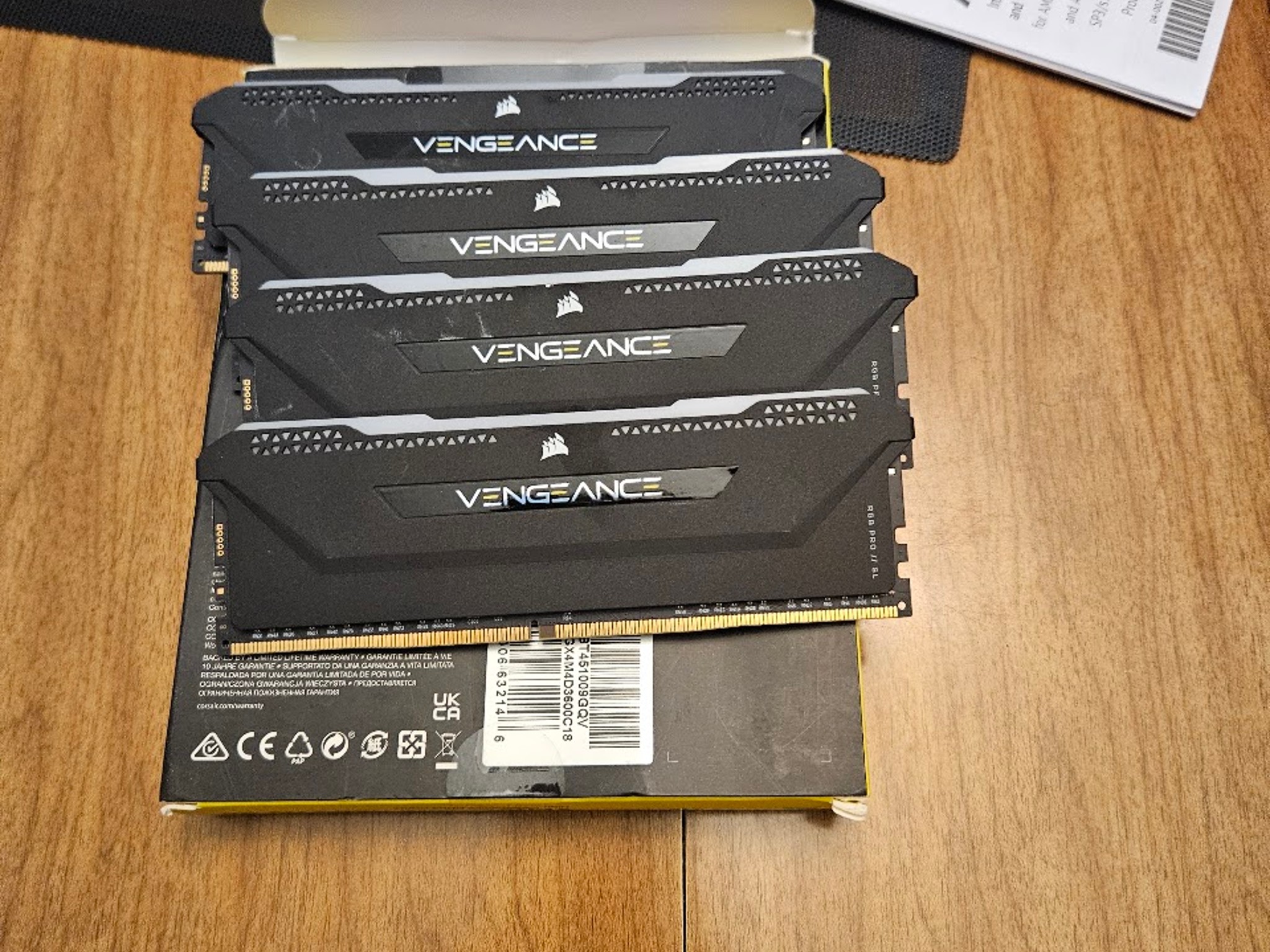 Corsair Vengeance RGB Pro SL 32GB DDR4-3600 (4x8GB)