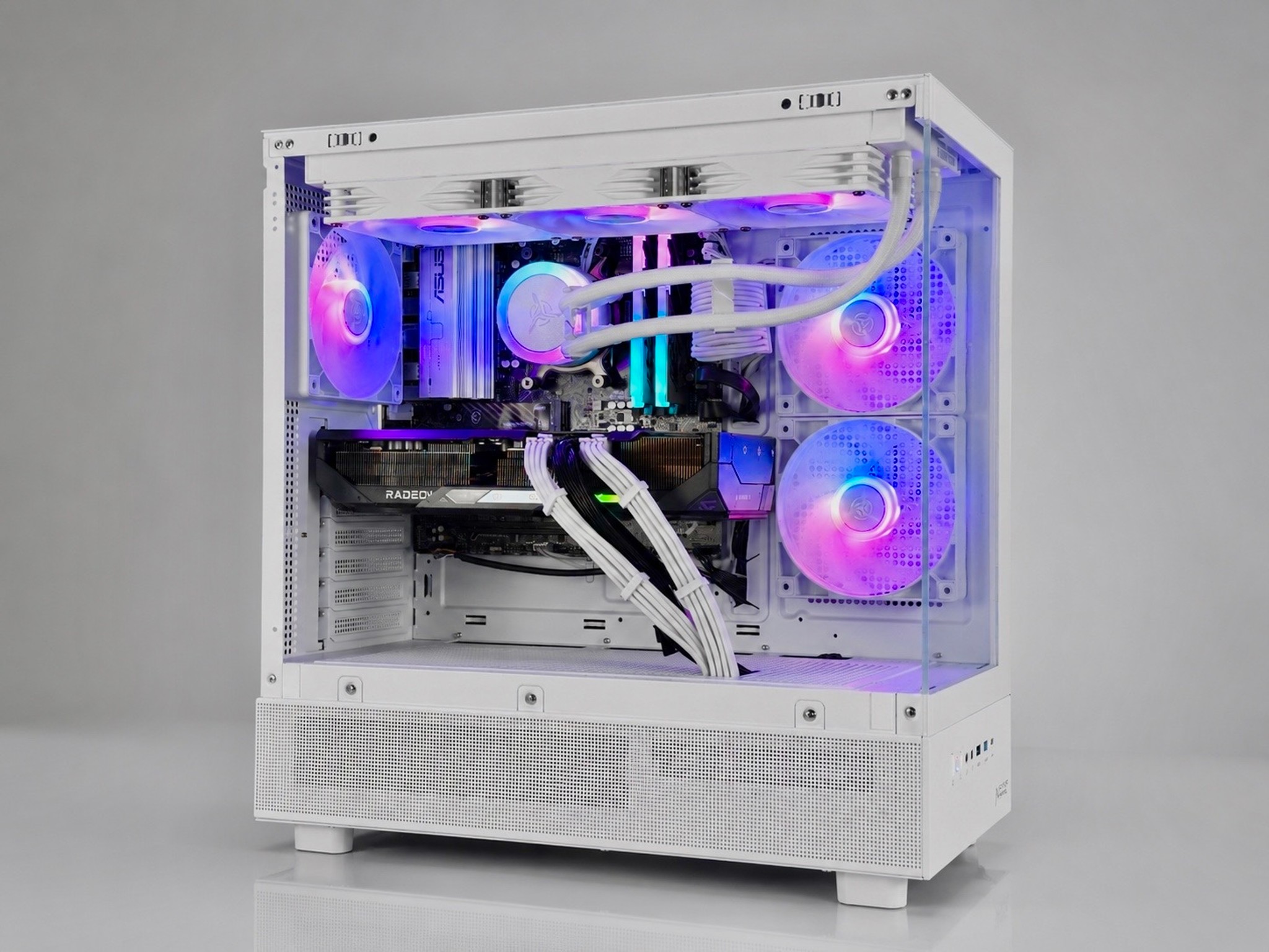 ⚪🟣 NEBULA Gaming PC | RX 9070 XT |  Ryzen 7 9800x3D | 32GB RAM | 2TB NVME | WiFi & BT | Free Ship
