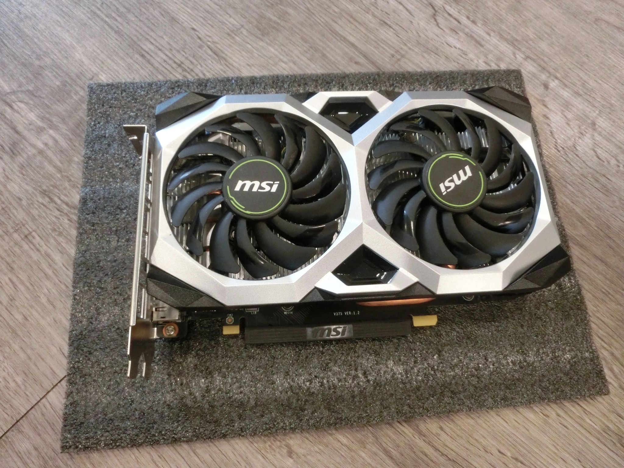 MSI VENTUS XS OC GeForce GTX 1660 SUPER 6 GB Video Card