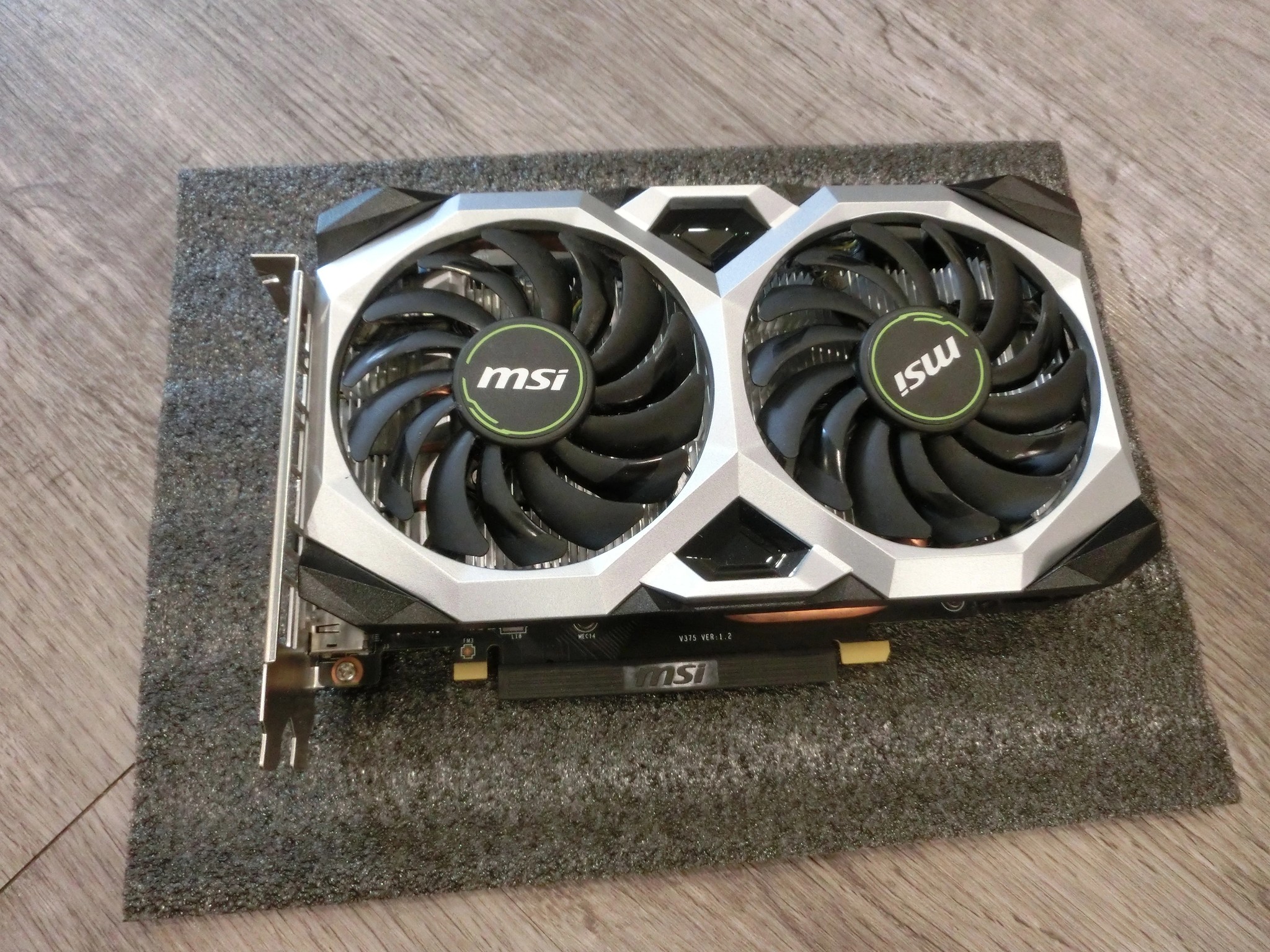 MSI VENTUS XS OC GeForce GTX 1660 SUPER 6 GB Video Card