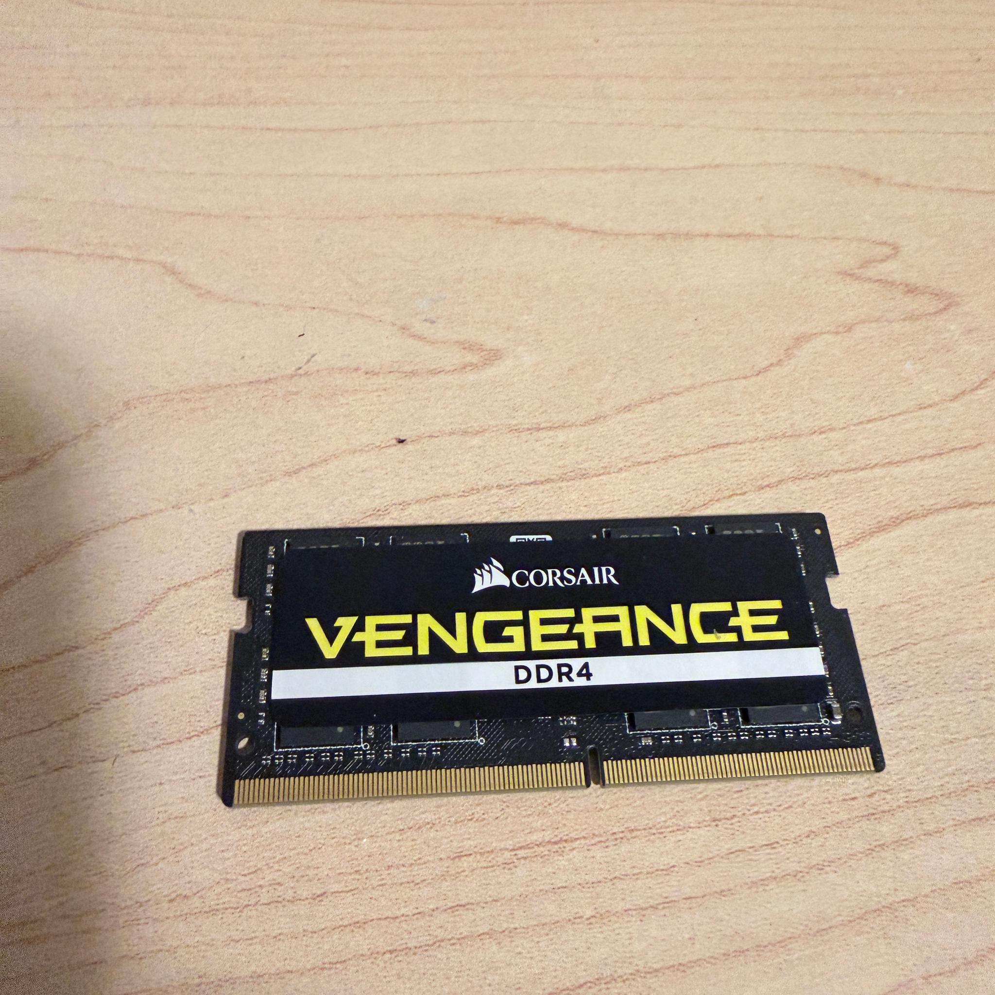 32GB (2x16) DDR4 Laptop memory