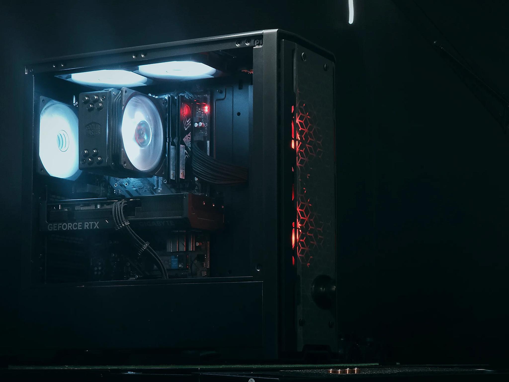 ♣️⚫️Phantom RTX 4070 / I7 10700 Gaming PC Computer