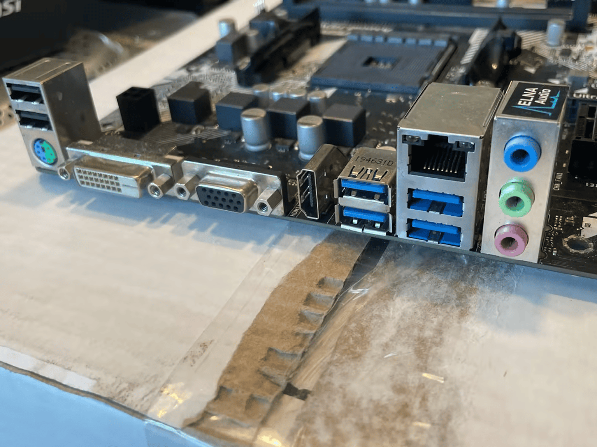 ASRock A320M-HDV Motherboard + IO Shield