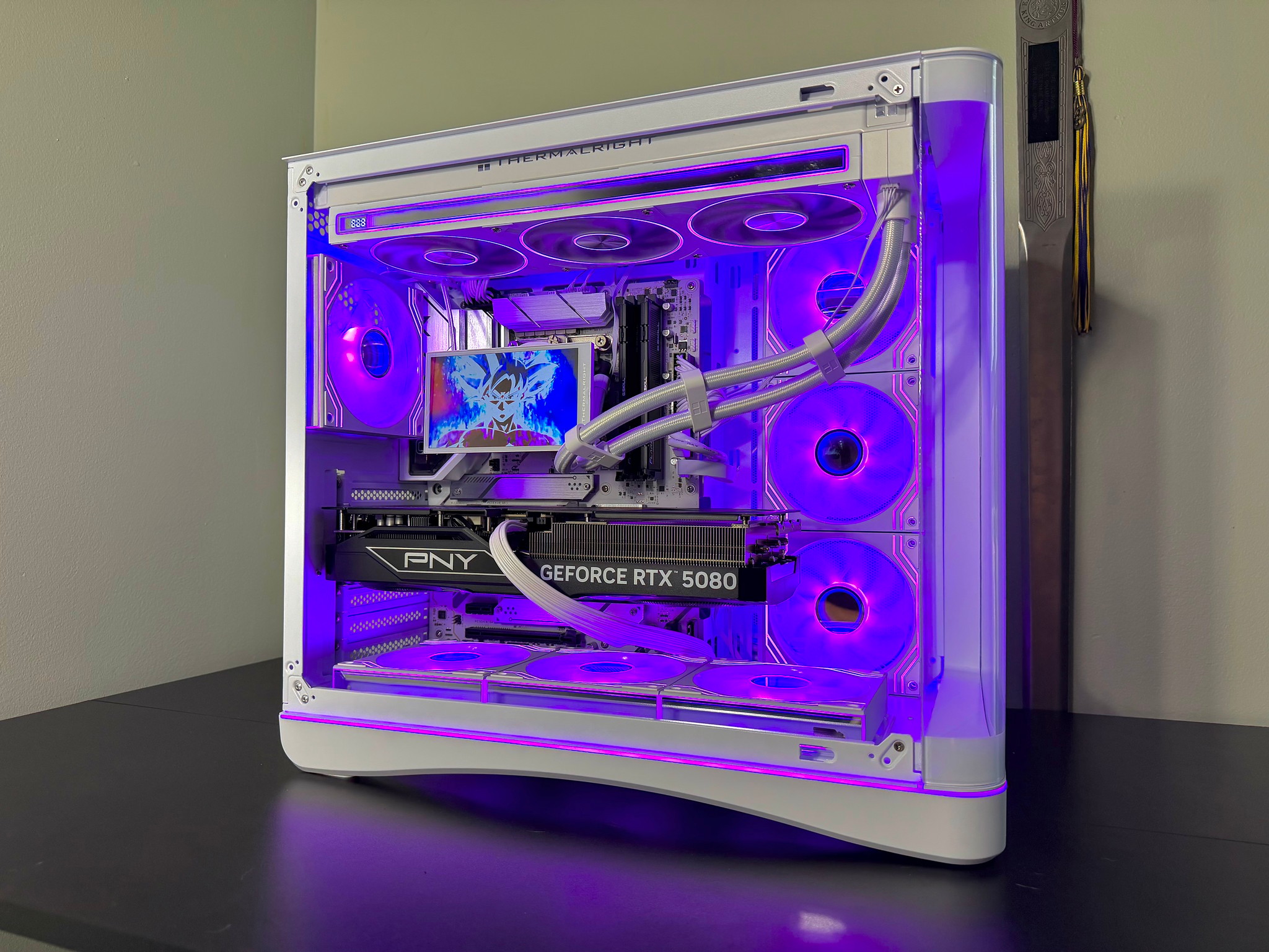 RTX 5080 | i9 14900kf | 32GB DDR5 | 2TB SSD | 5.5in LCD screen | 1000W Power Supply White Gaming PC