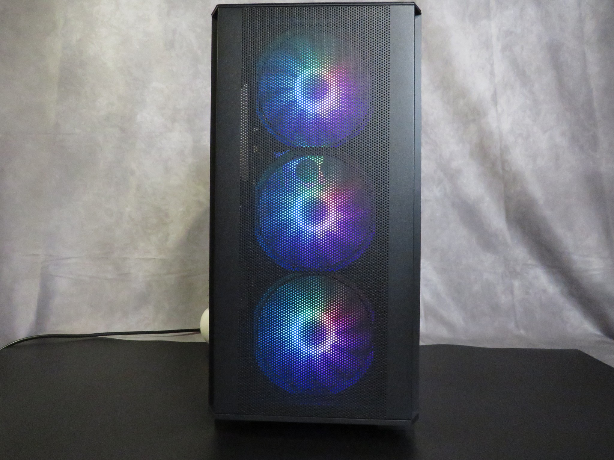 Mid-Range GAMER! Ryzen 5 3600 + RTX 2070 Super + 16 GB DDR4 + 1 TB NVME SSD