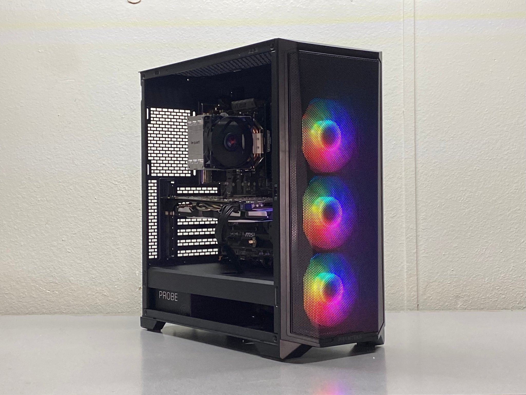 Mid-Tier Gaming PC | GTX 1080 | RYZEN 7 2700X | 32GB RAM |