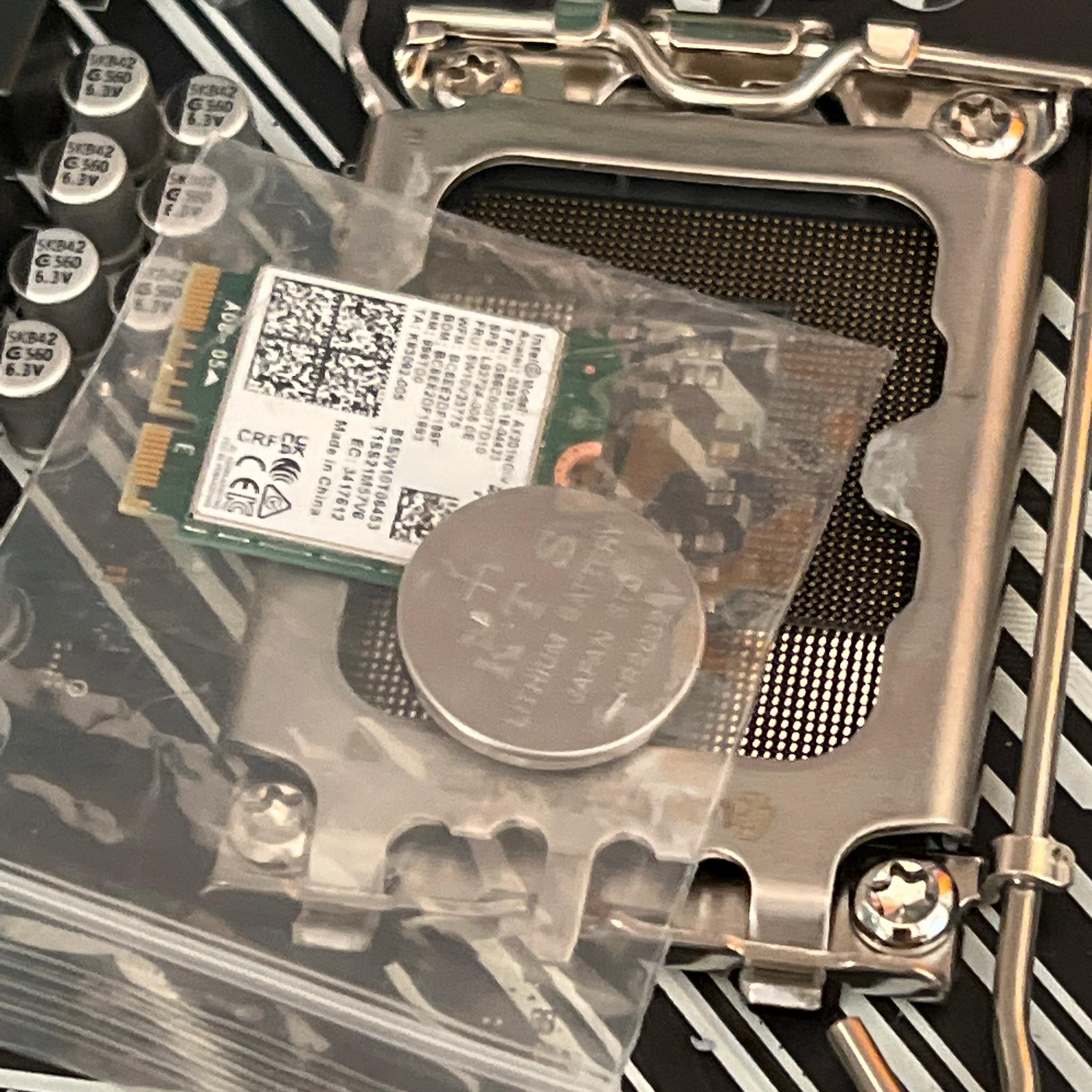 HP OMEN Z690 40L used Intel motherboard and heatsink! 