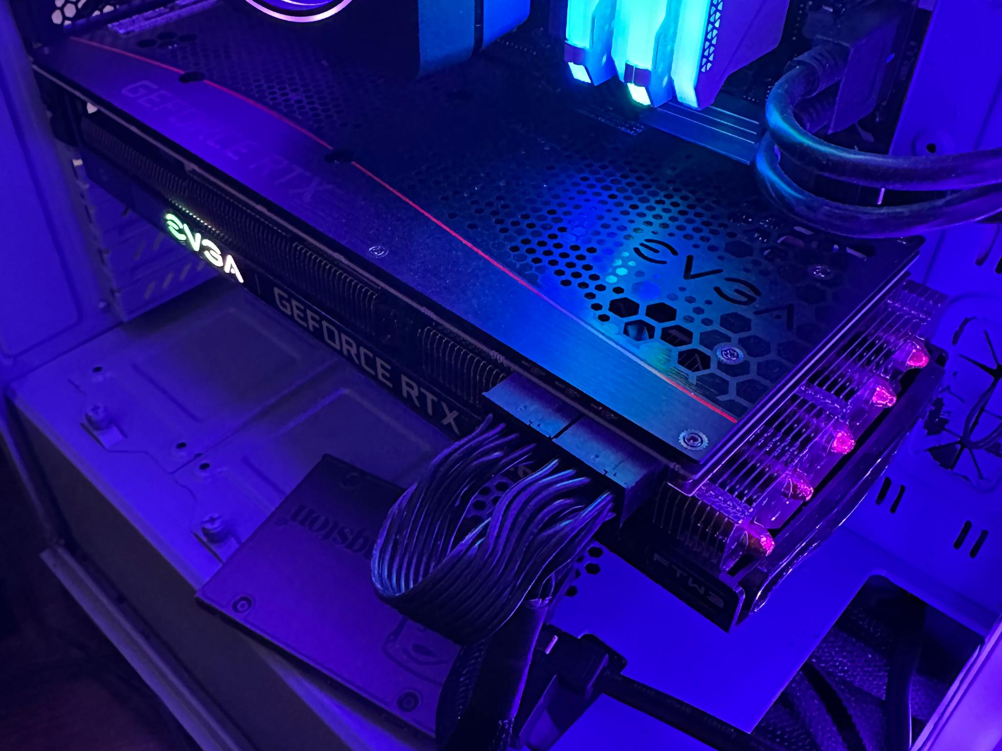 EVGA GeForce RTX 3060 Ti FTW3 ULTRA GAMING 8GB GDDR6 GPU (ORIGINAL BOX INCLUDED)