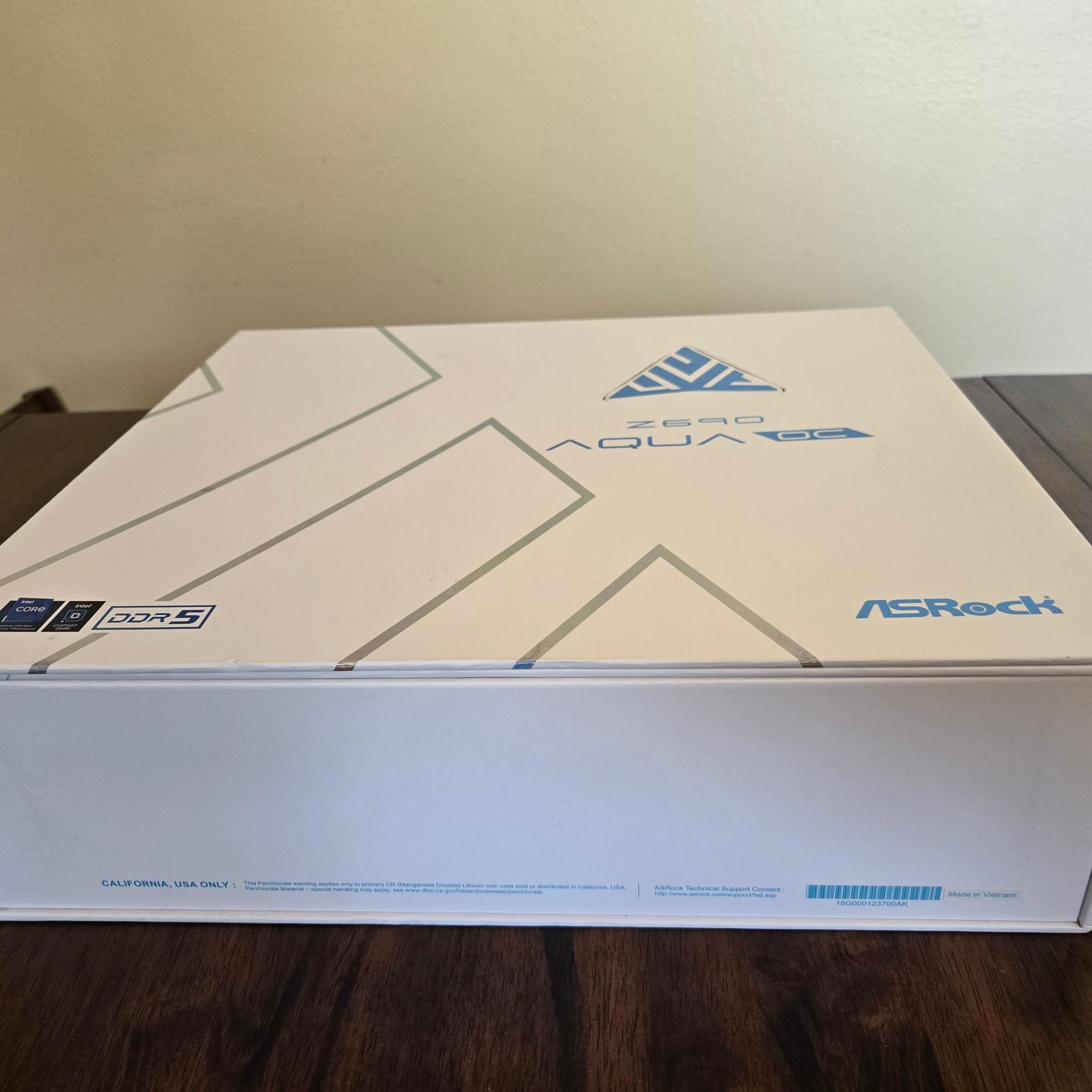 ASRock Z690 AQUA OC Limited Edition #/500 – NEW Factory Sealed