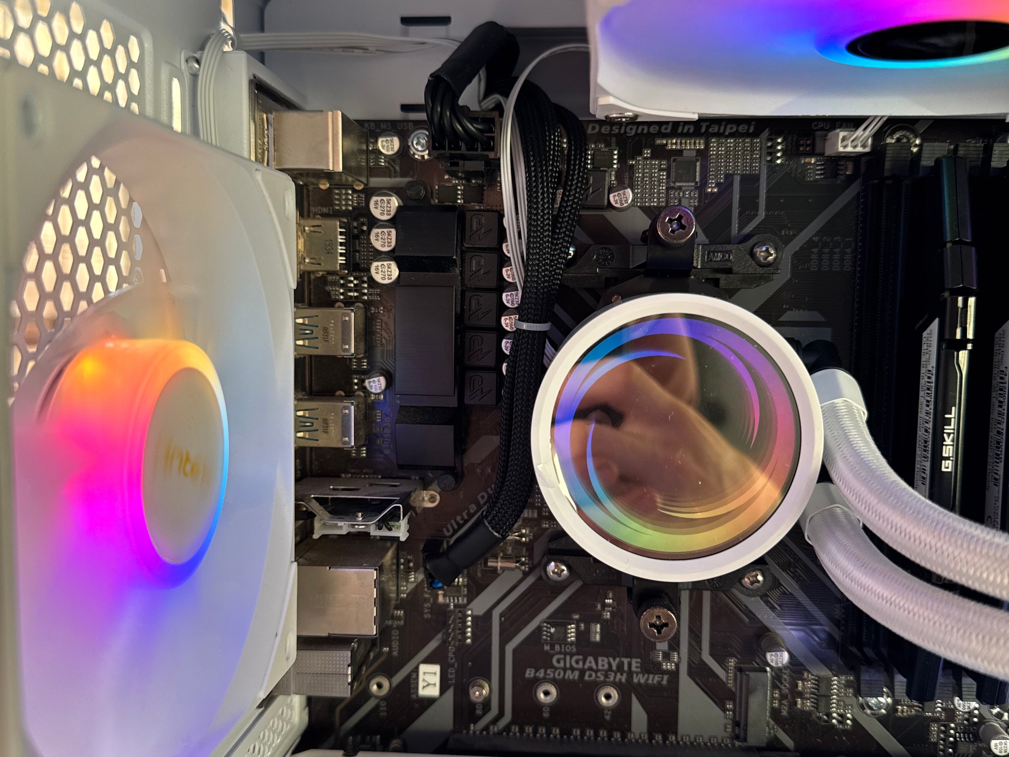 Frost Forge | Custom Gaming PC | 3060 TI - R7 2700X  - 16GB Ram -  1TB SSD